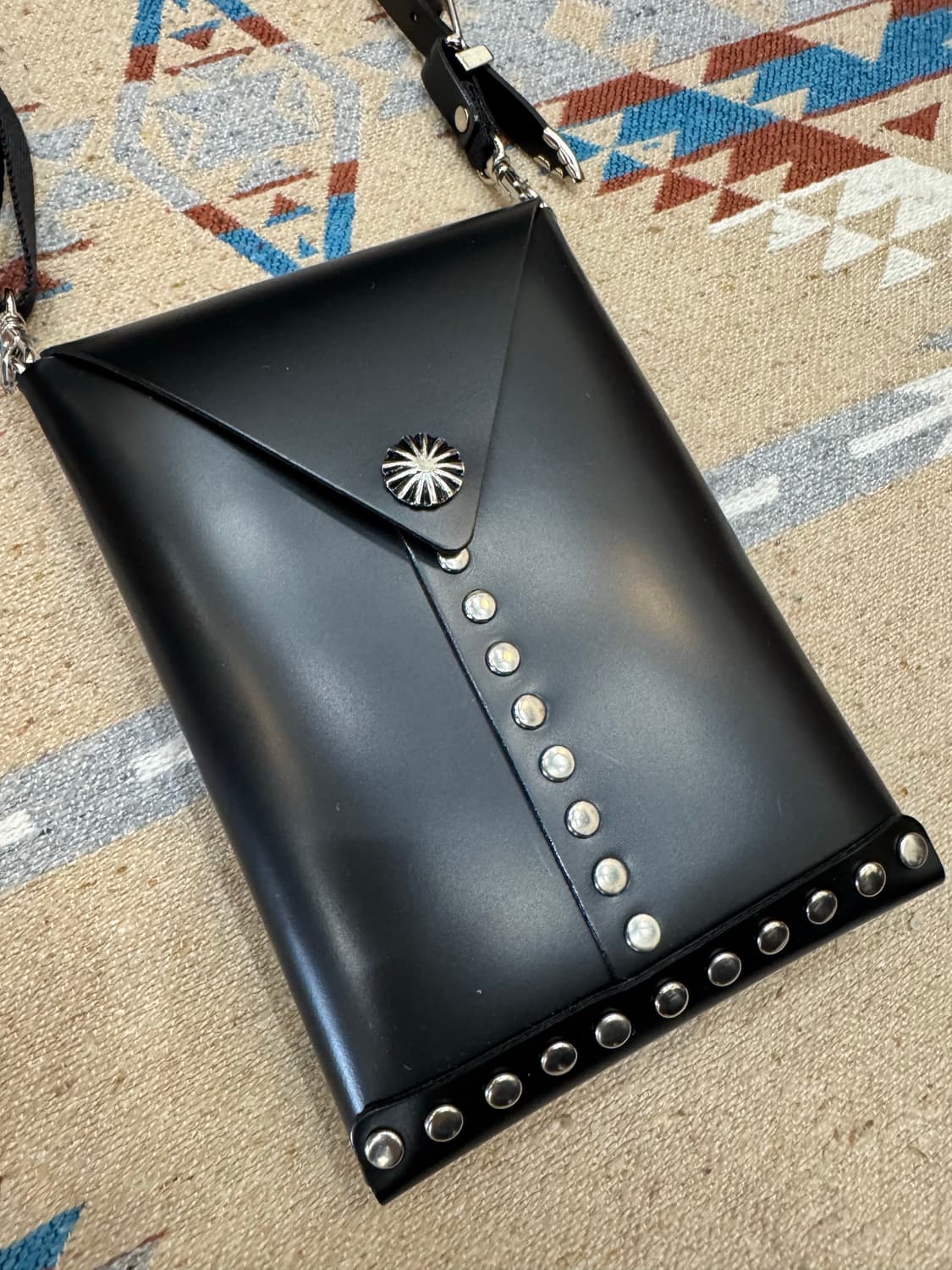 [OS] 토가 풀라 레더 숄더 파우치 블랙 상품이미지3