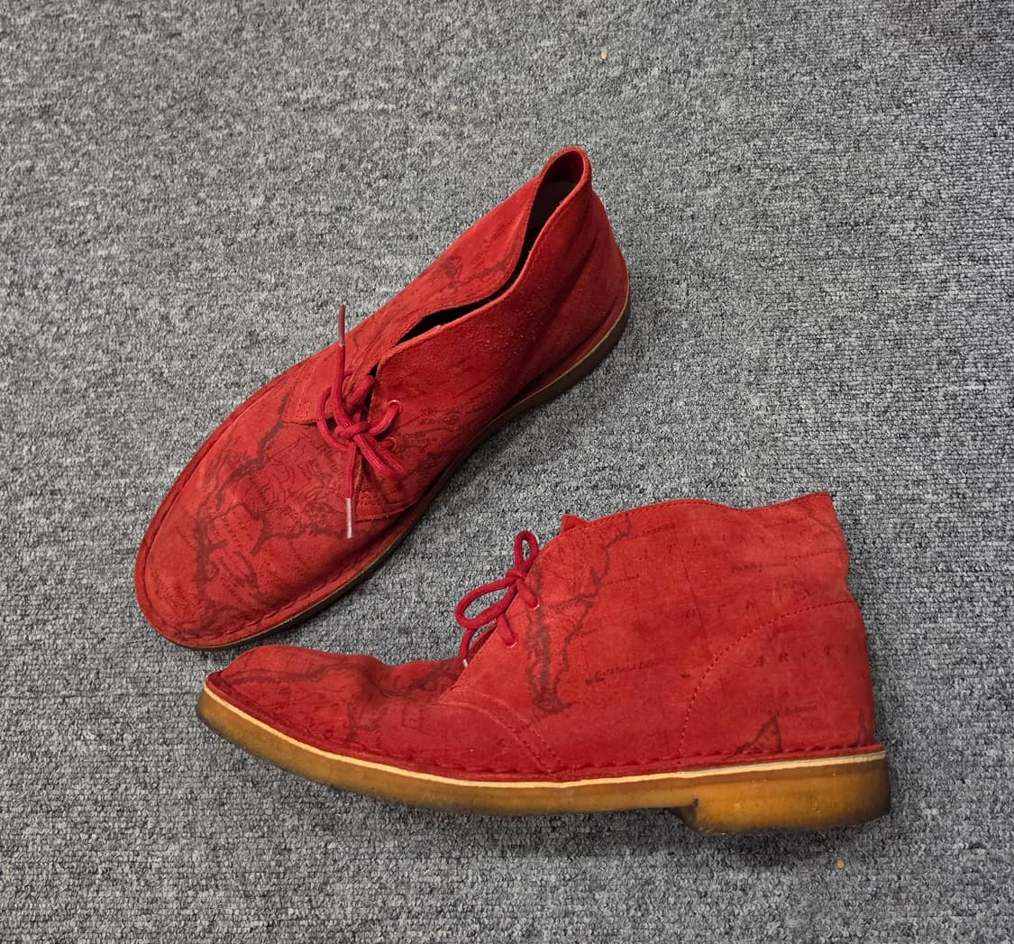 슈프림 x 클락스 데저트 맵 스웨이드 처커부츠 데저트 부츠 US 9.5 상품이미지1