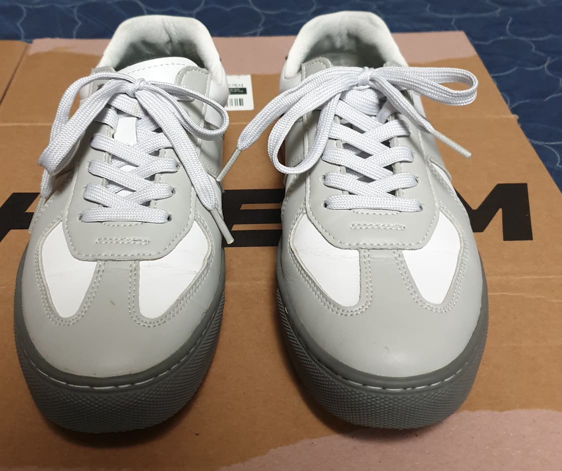 LAR 뮌헨 화이트 스니커즈 (240) 상품이미지1