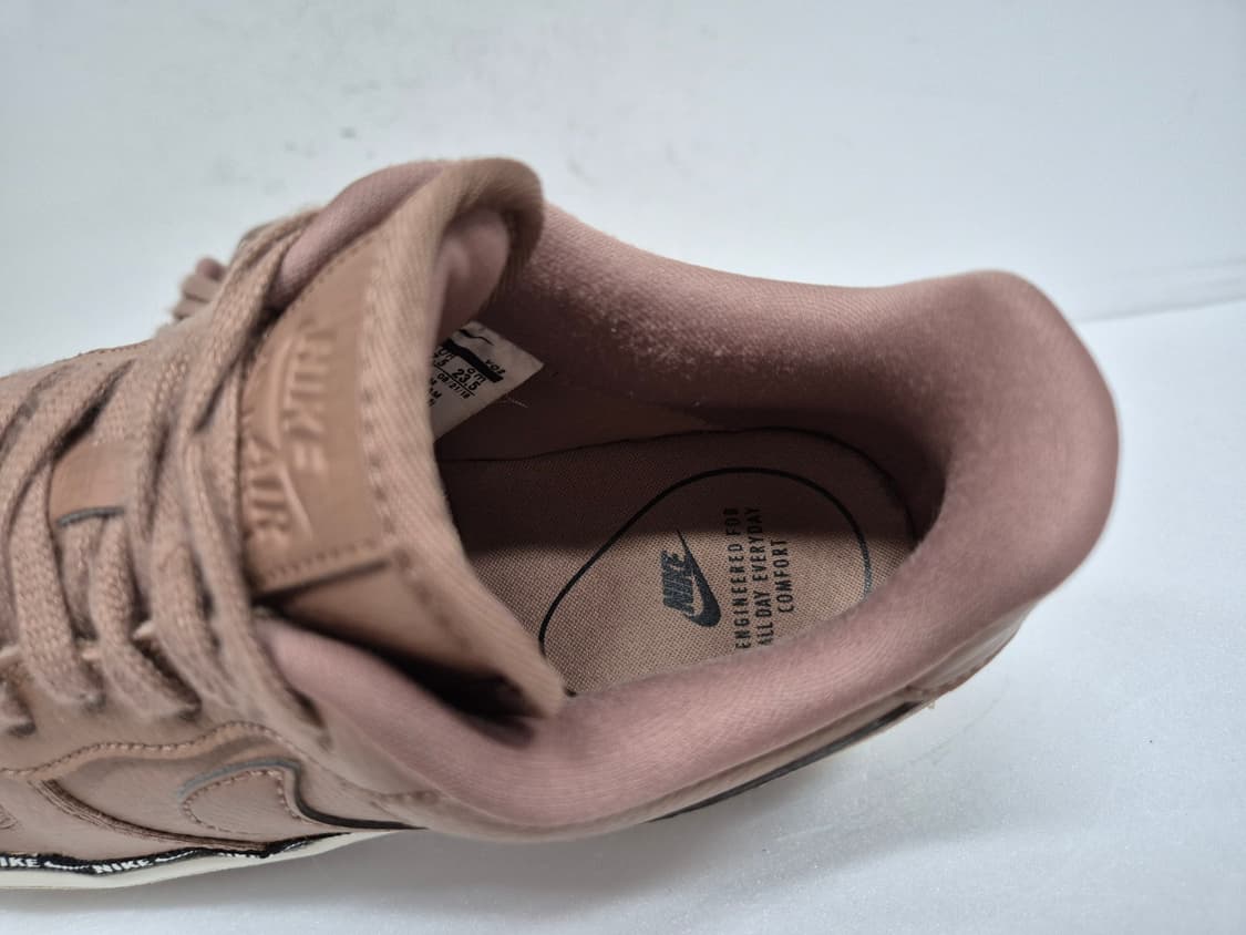 나이키 에어포스 235 상품이미지8