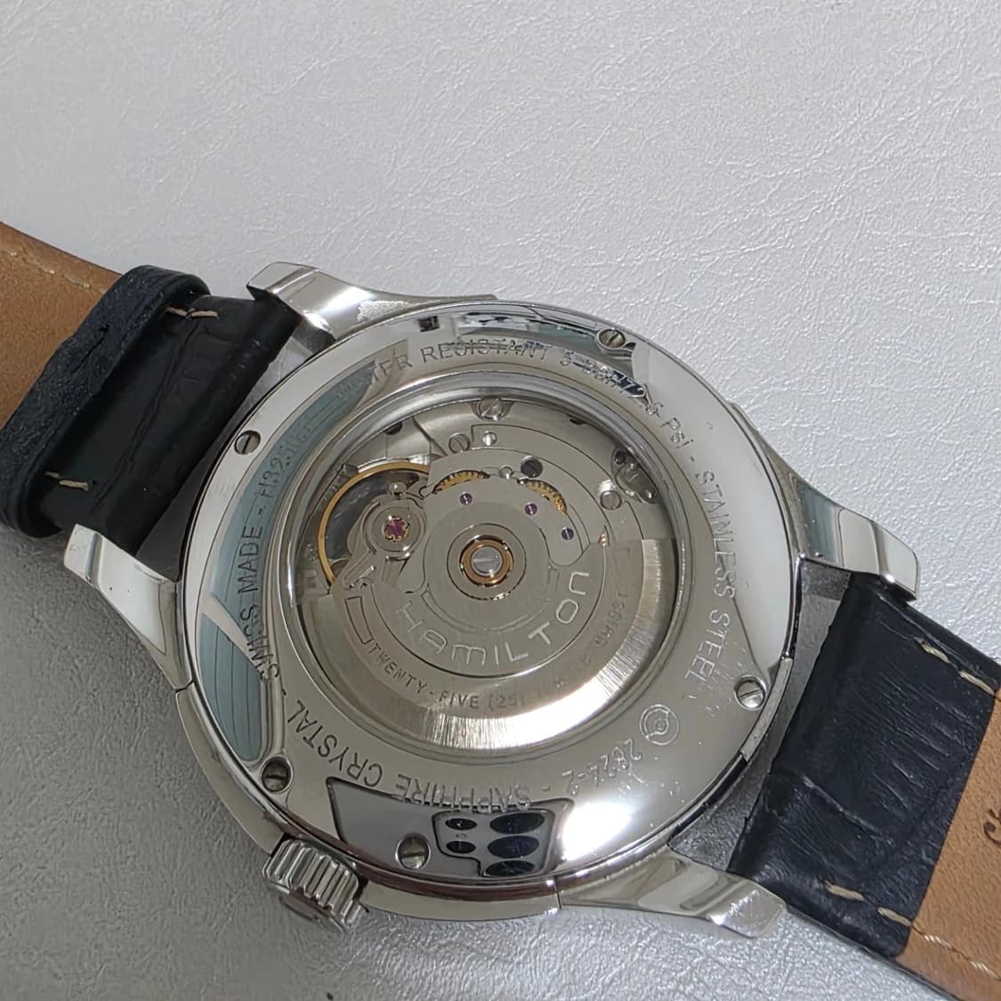 해밀턴 재즈마스터 오픈하트 40mm 상품이미지4