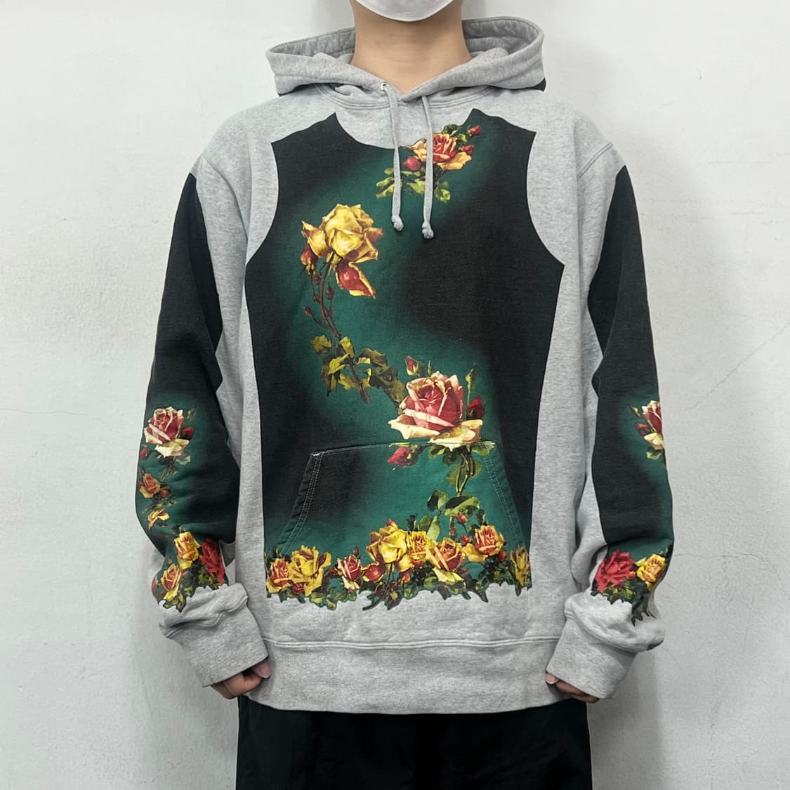 슈프림 x 장폴고티에 19ss 플로럴 프린티드 후디 상품이미지3