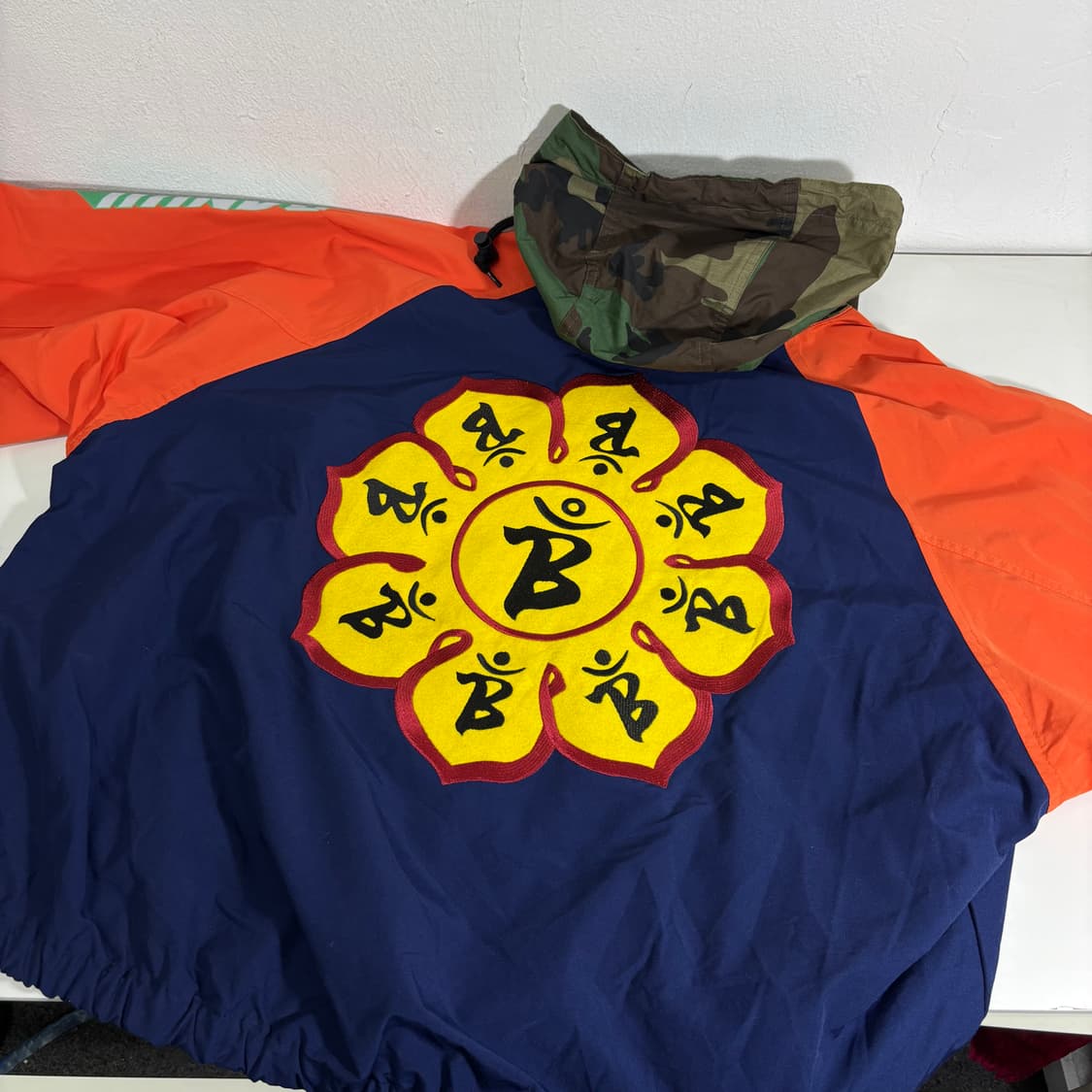 FREE BANKII BROTHERS 카모배색 바람막이 후드집업 상품이미지4