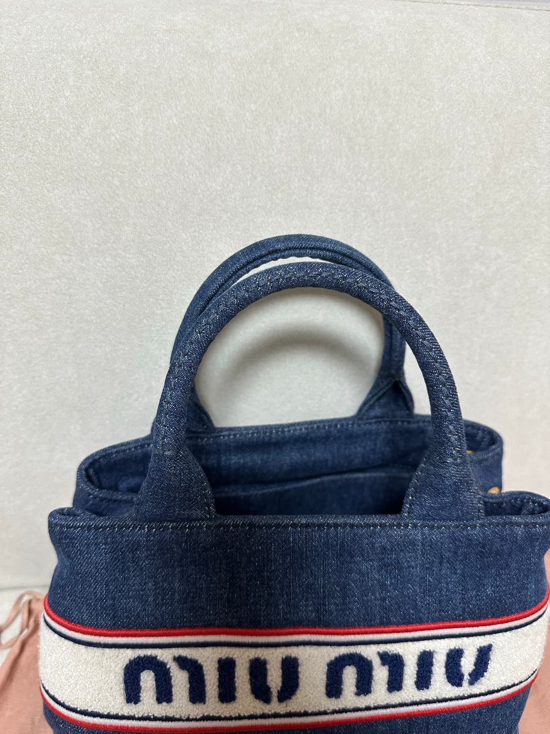 [SA급 정품] 미우미우 캔버스 데님 크로스백 상품이미지6