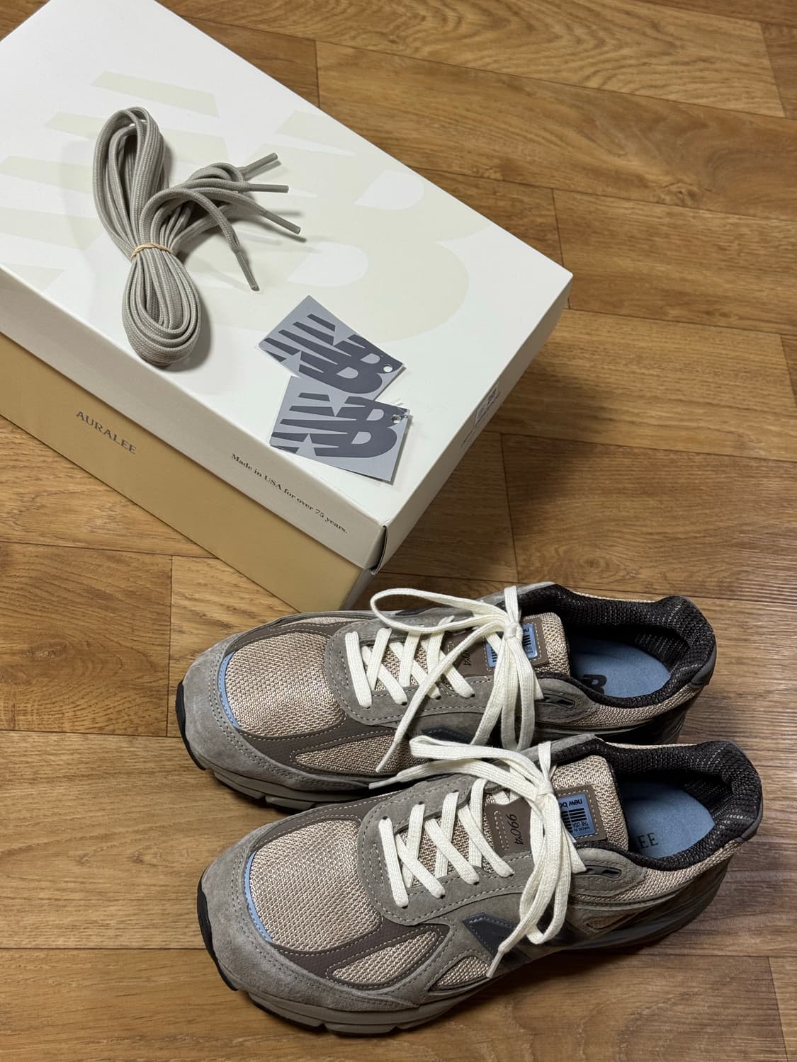 [270] 오라리 x 뉴발란스990V4 런던 포그 상품이미지9