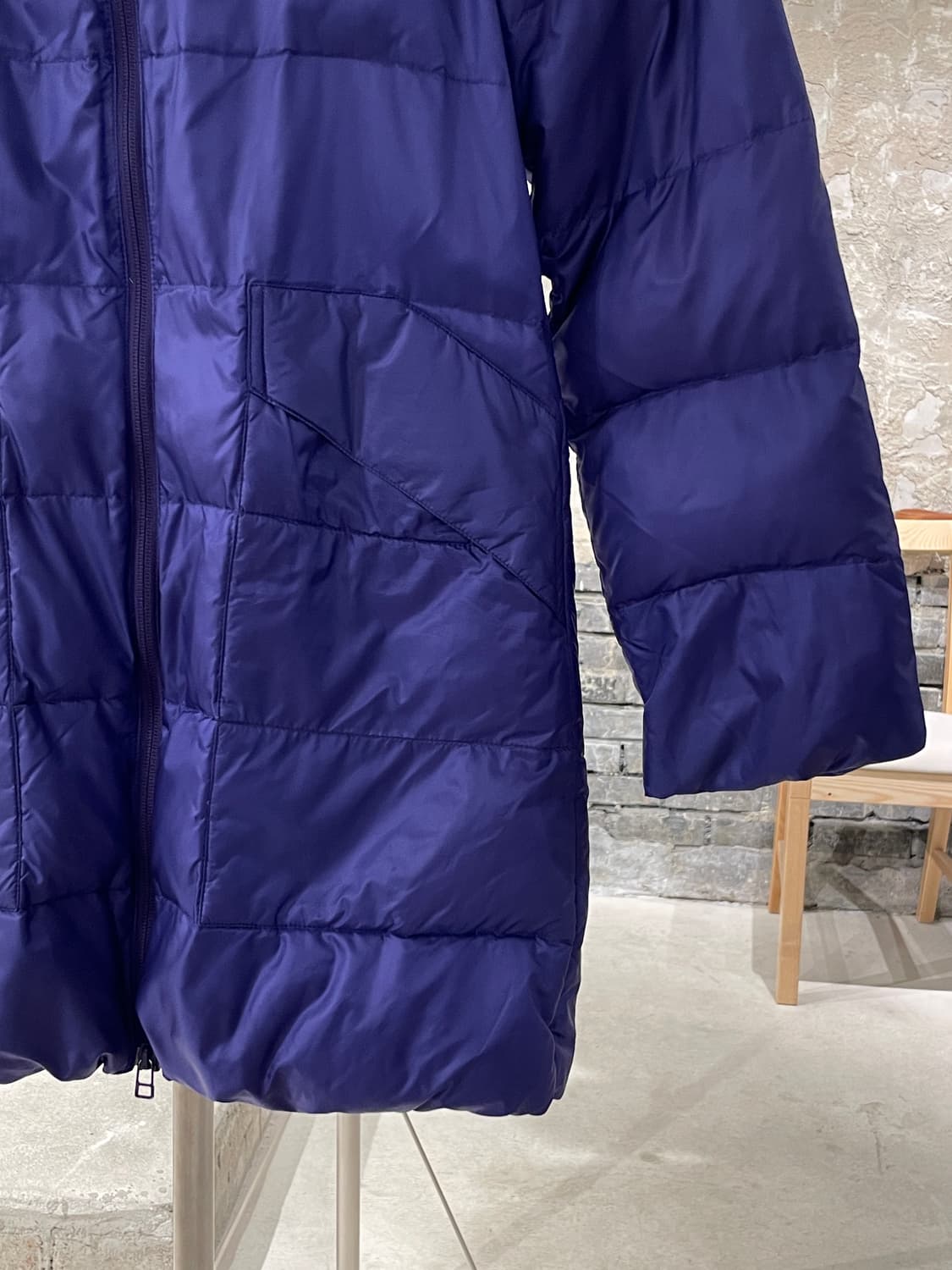 플리츠 플리즈 퍼플 투 웨이 집업 다운 롱 점퍼 상품이미지5