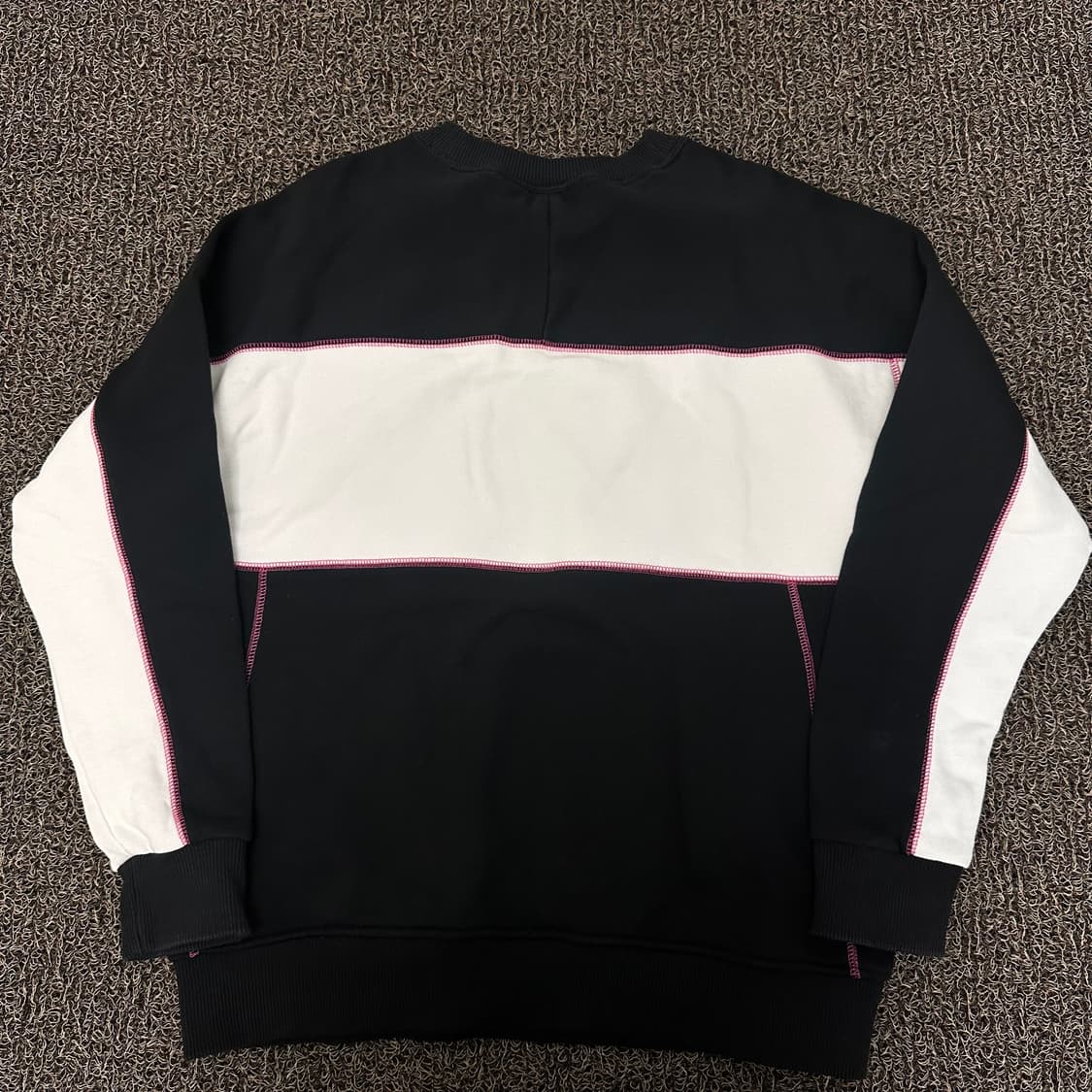 아디다스 기모 맨투맨 블랙 XS 상품이미지4