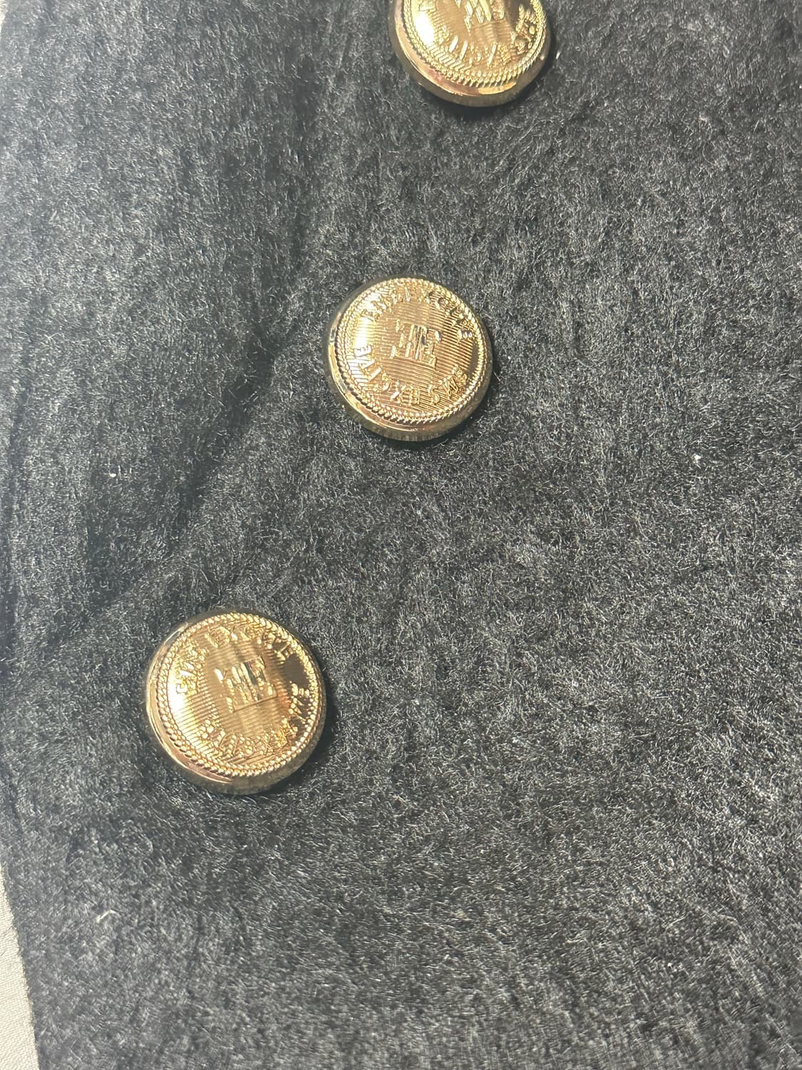 Black gold shorts 블랙 금장 반바지 숏츠 상품이미지2