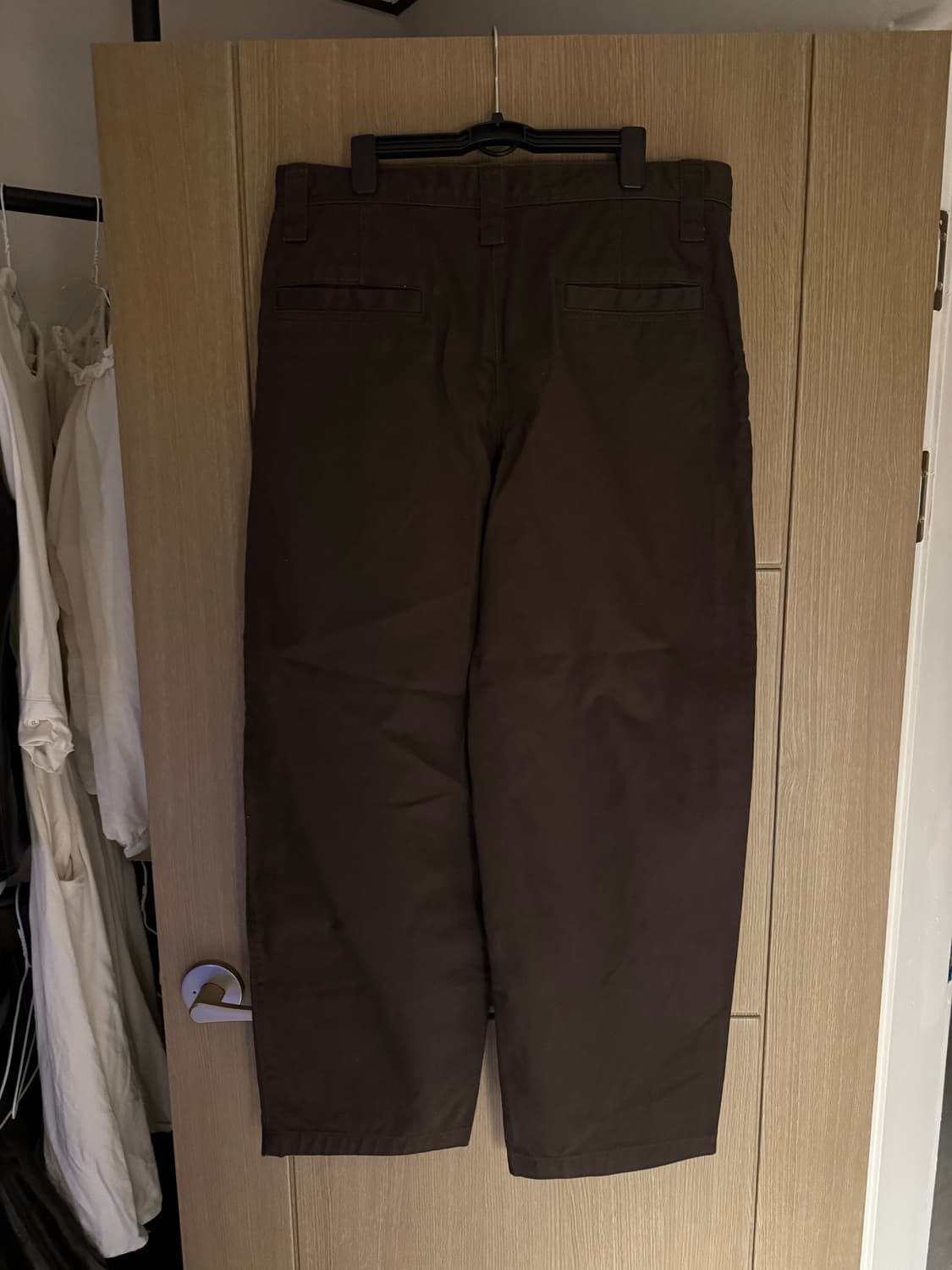 유니클로u와이드핏치노 다크브라운  상품이미지2