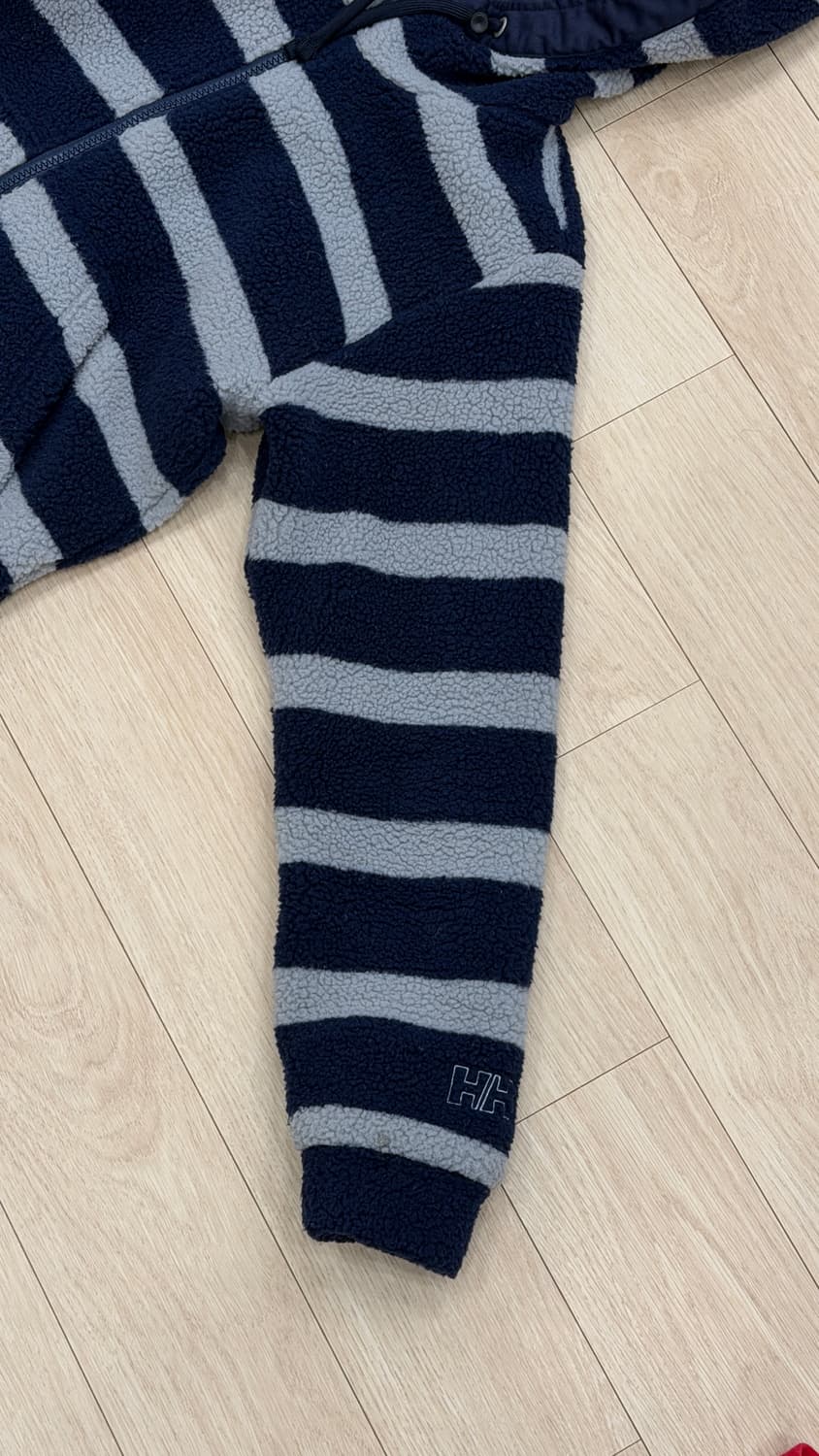 헬리한센 후리스 후드 집업 상품이미지4