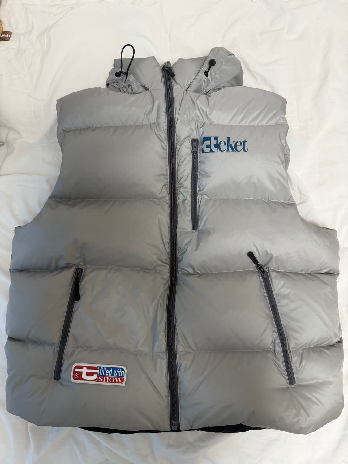 테켓 스노우볼 패딩조끼 M 상품이미지1