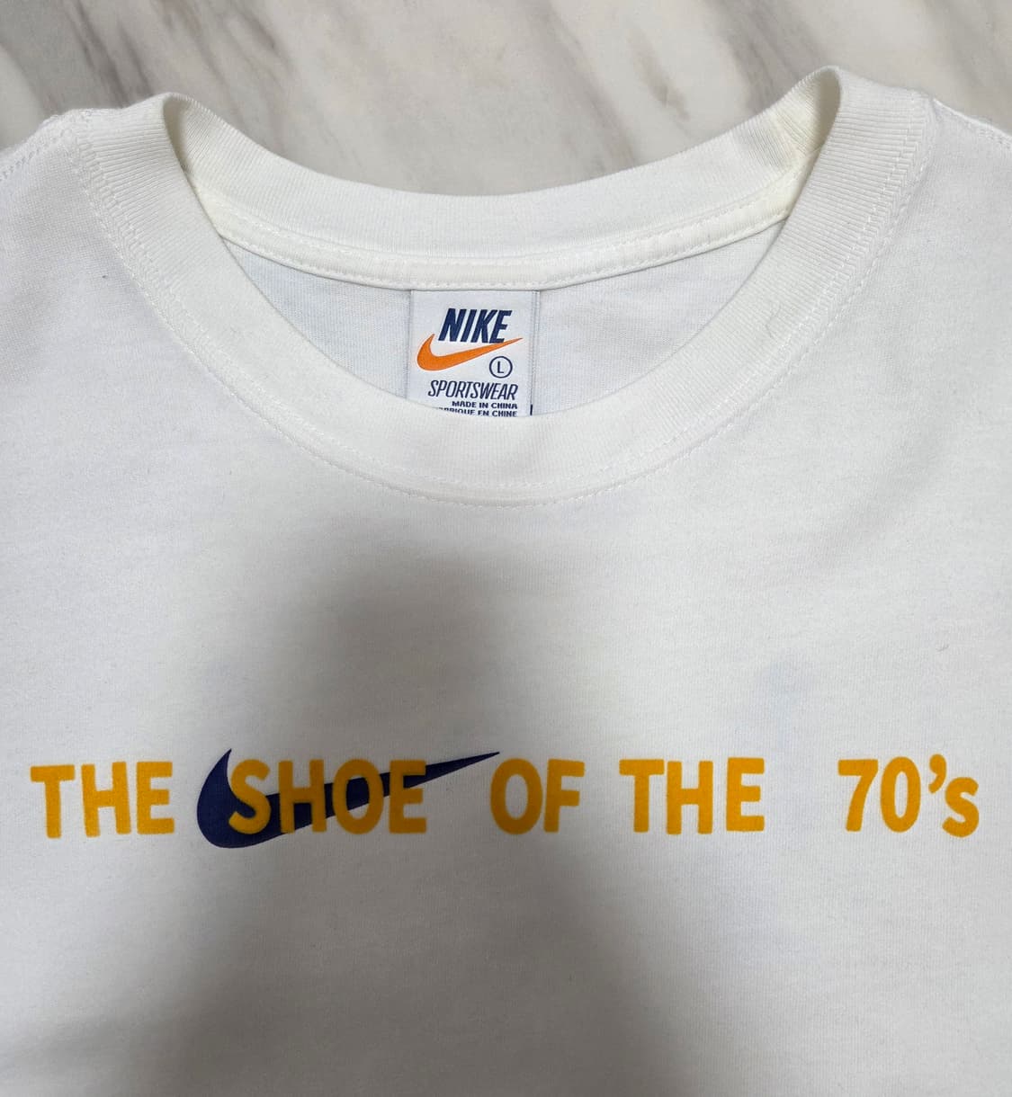 나이키 그래픽 화이트 반팔티  상품이미지5