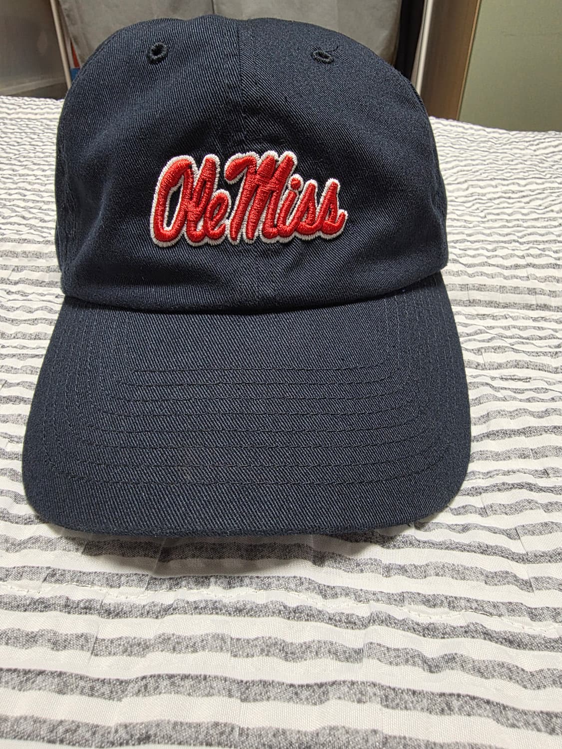 47브랜드 Ole Miss Rebels Football 볼캡 상품이미지2