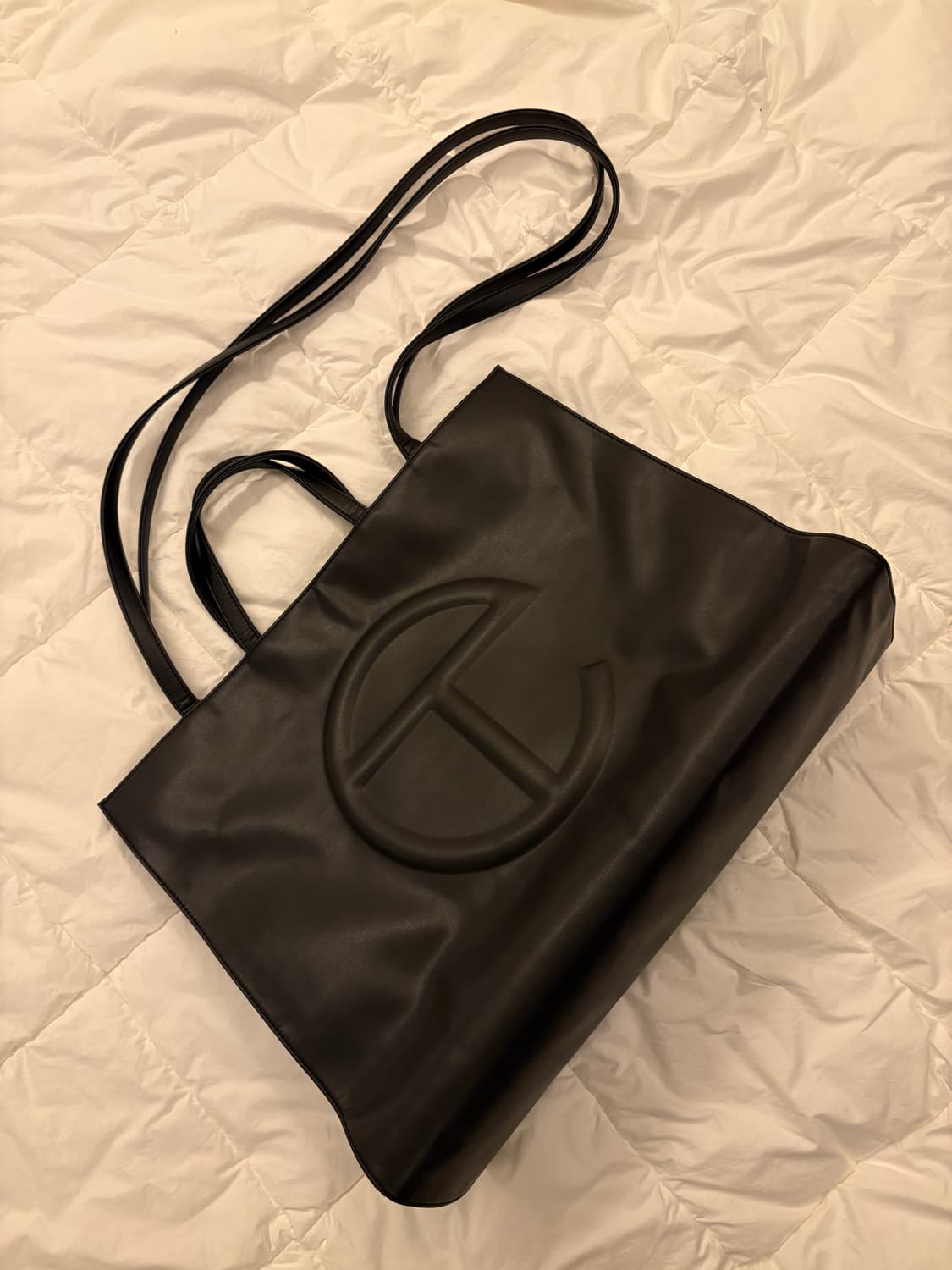 Telfar 텔파 라지 쇼핑백 블랙 상품이미지1