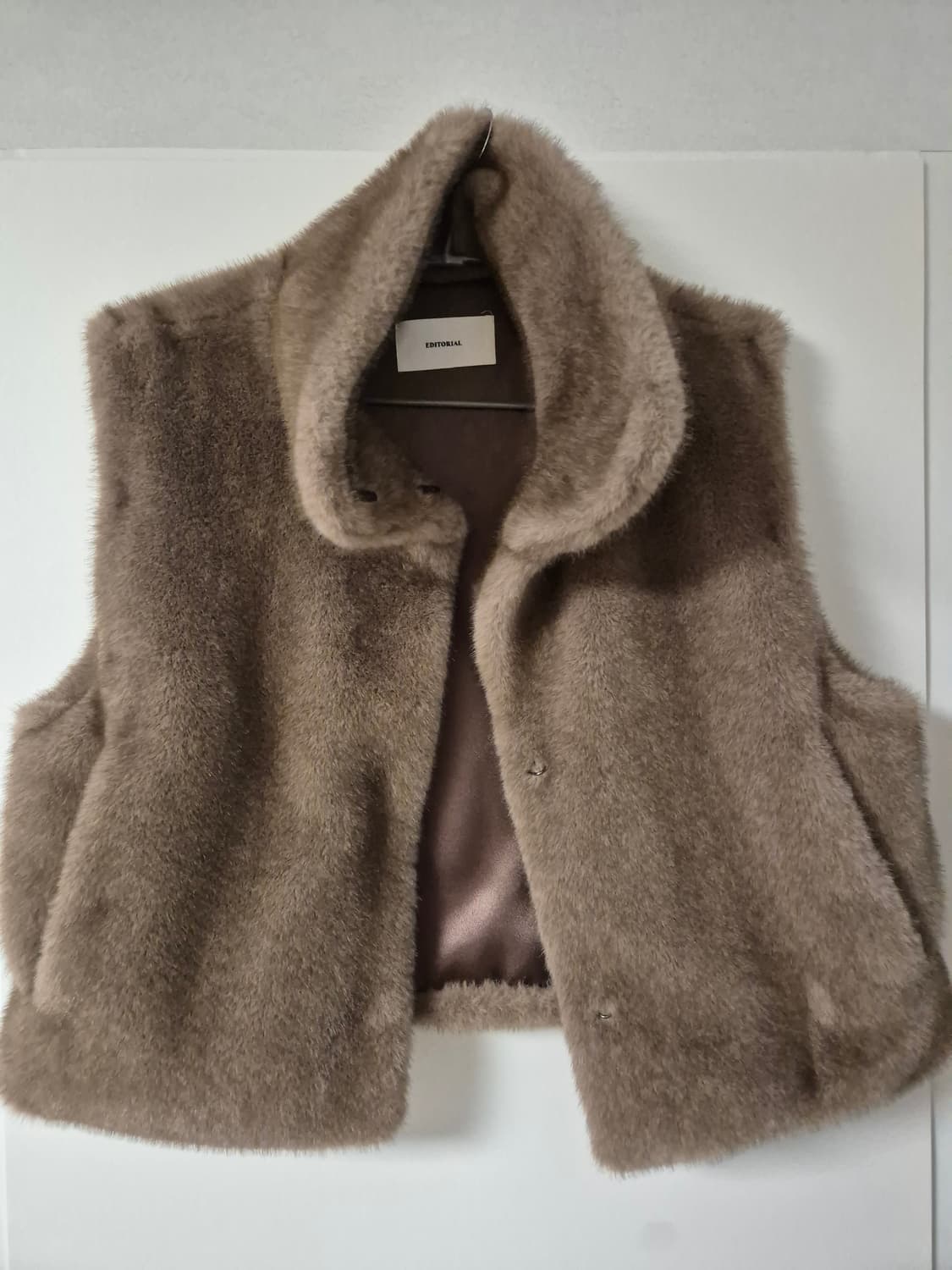 바이미나 25년형 에코퍼 베스트 베이지색상 상품이미지5