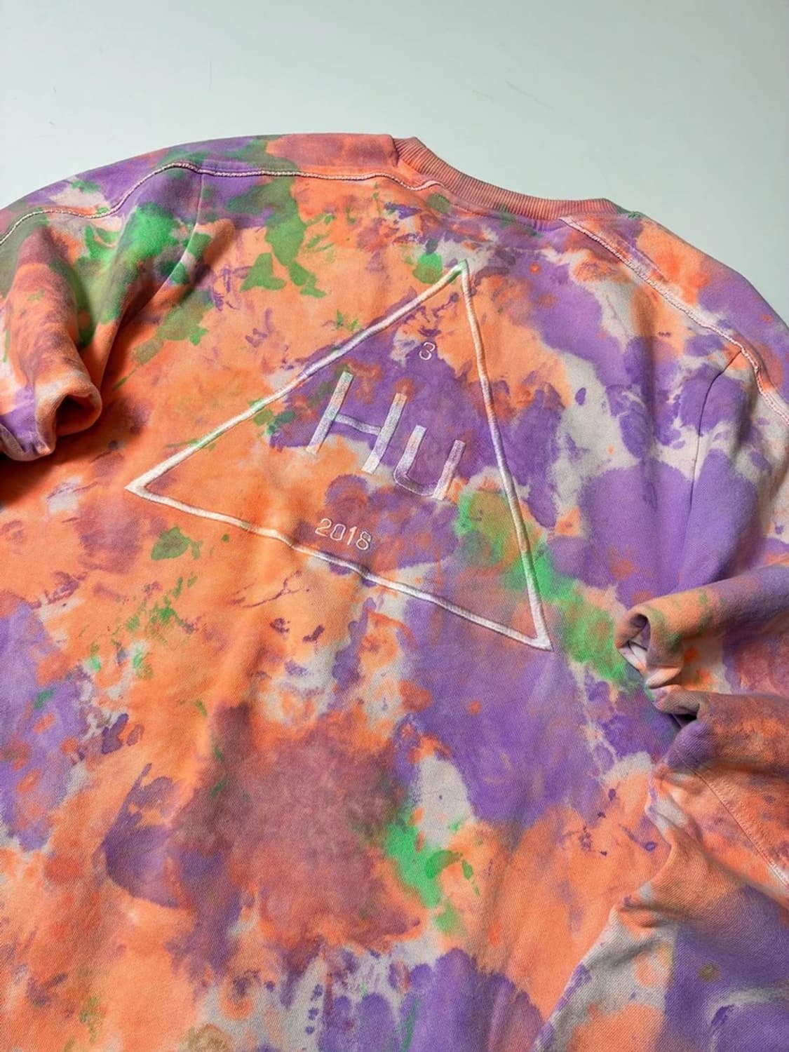 아디다스 x 퍼렐 윌리엄스 18ss 프렌치 테리 맨투맨 PN8803 상품이미지8