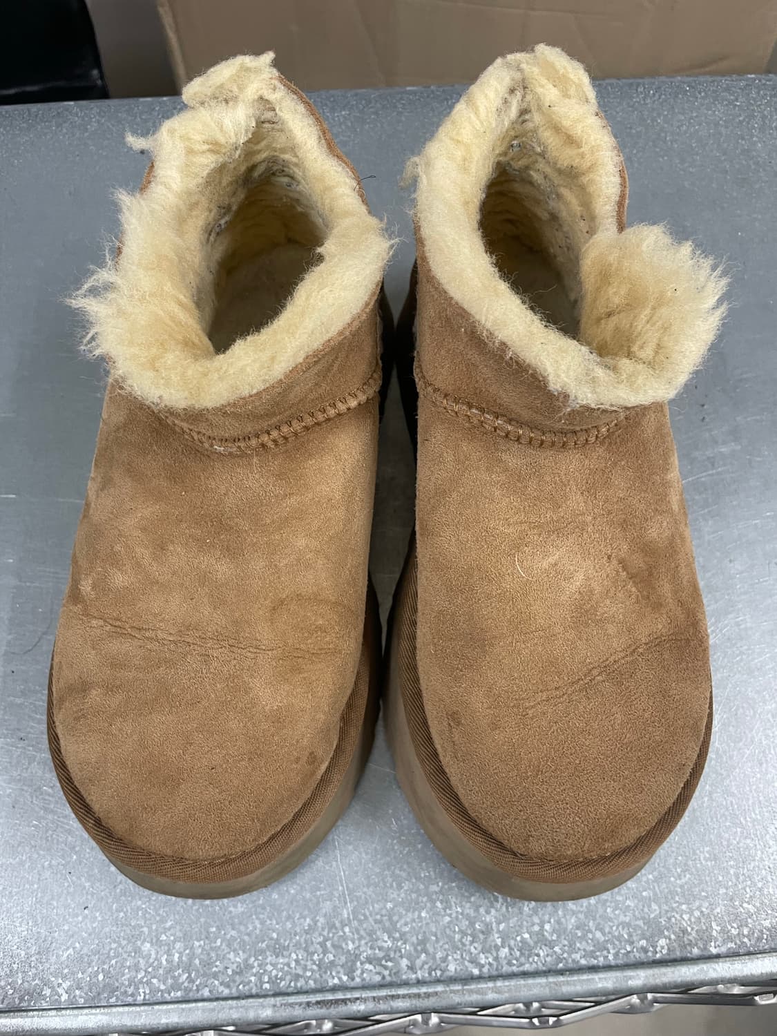 어그 오즈웨어 어덜트 에스키모 플랫폼 230 상품이미지5