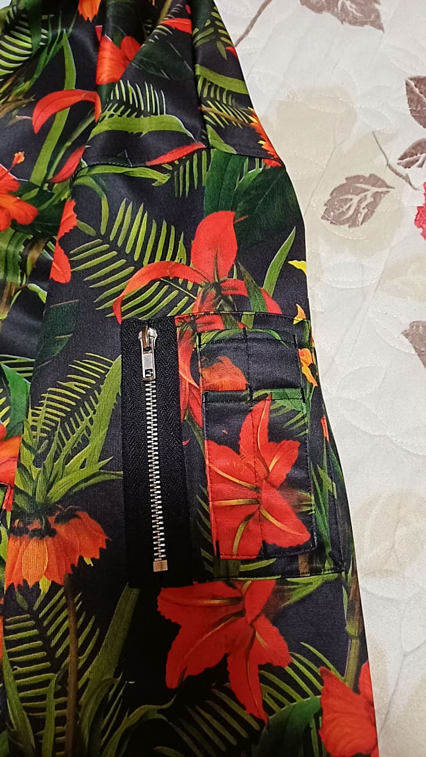 H&M 꽃무늬저지 100 가슴56 기장71 상품이미지3