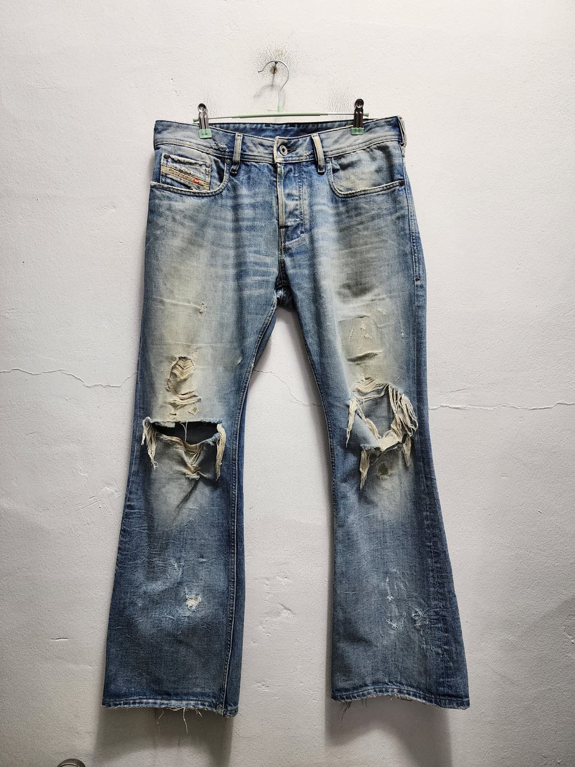 90s 디젤 이태리 데미지 워싱 부츠컷 나팔바지 상품이미지1