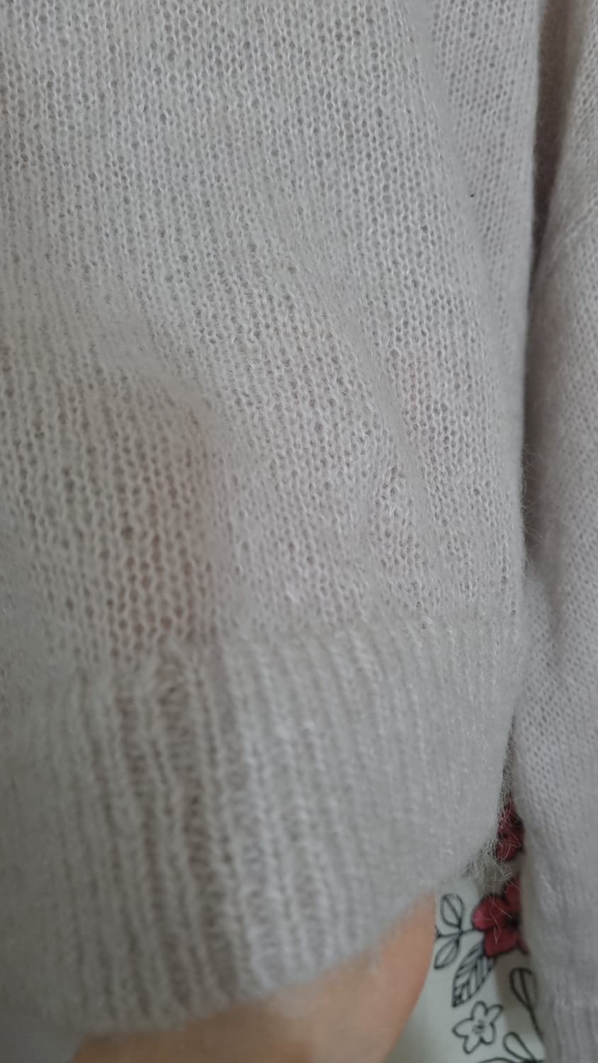 앤아더스토리즈 와이드 소매 모헤어 스웨터 상품이미지4