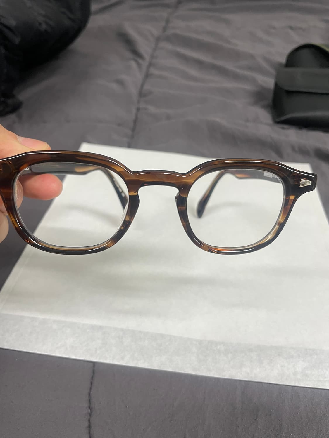 더뮤지엄안경 상품이미지1