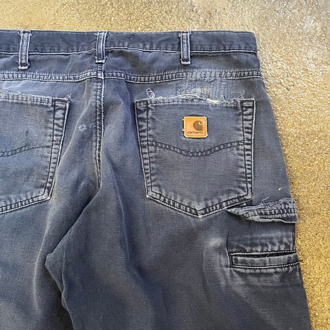 Carhartt 데미지 카펜터 팬츠 (34“) 상품이미지6