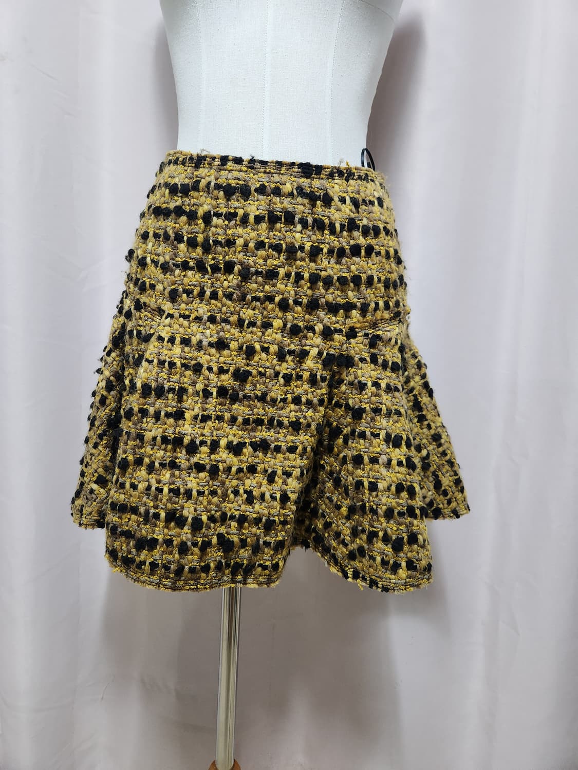 랑방 트위드 플레어 미니스커트 옐로우 블랙 상품이미지1