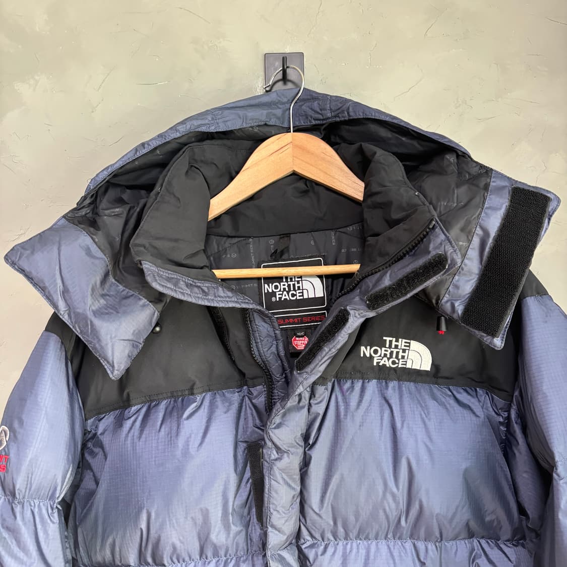 노스페이스 700 써밋 윈드스토퍼 구스다운 패딩  상품이미지2