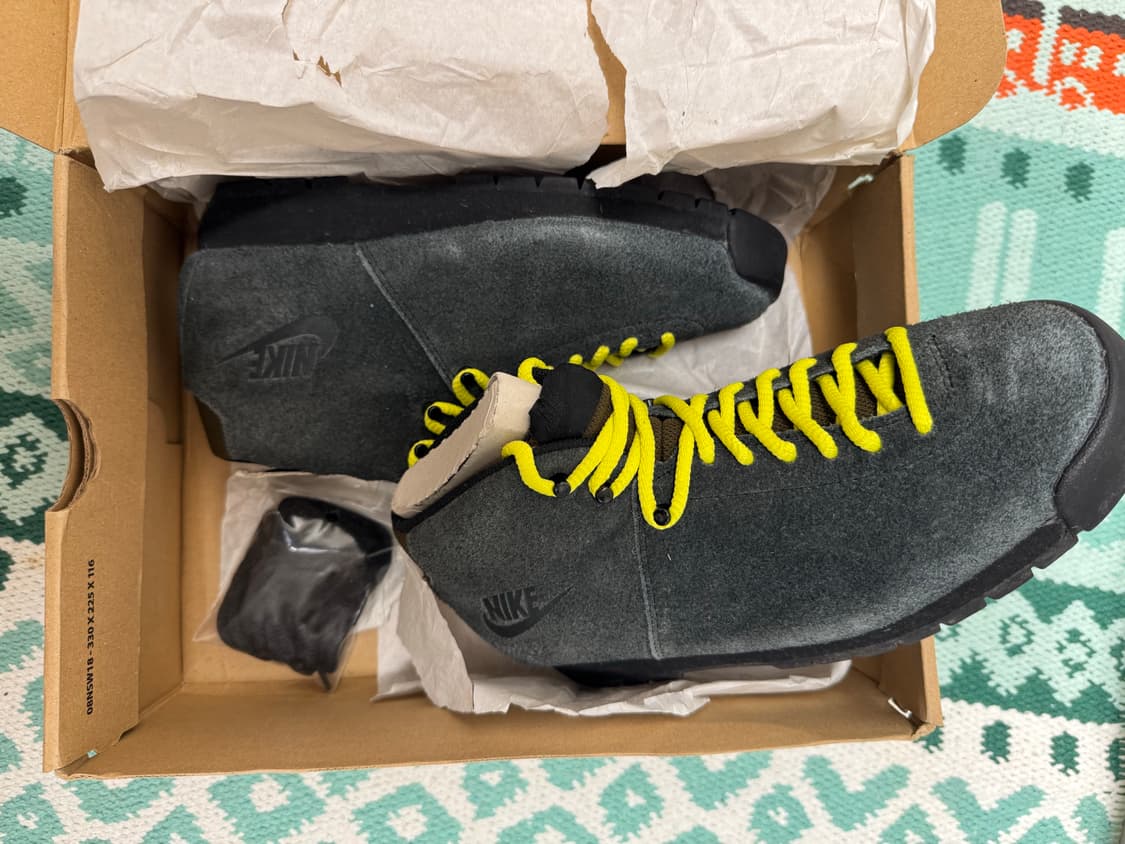 나이키 에어 마그마 260 상품이미지1