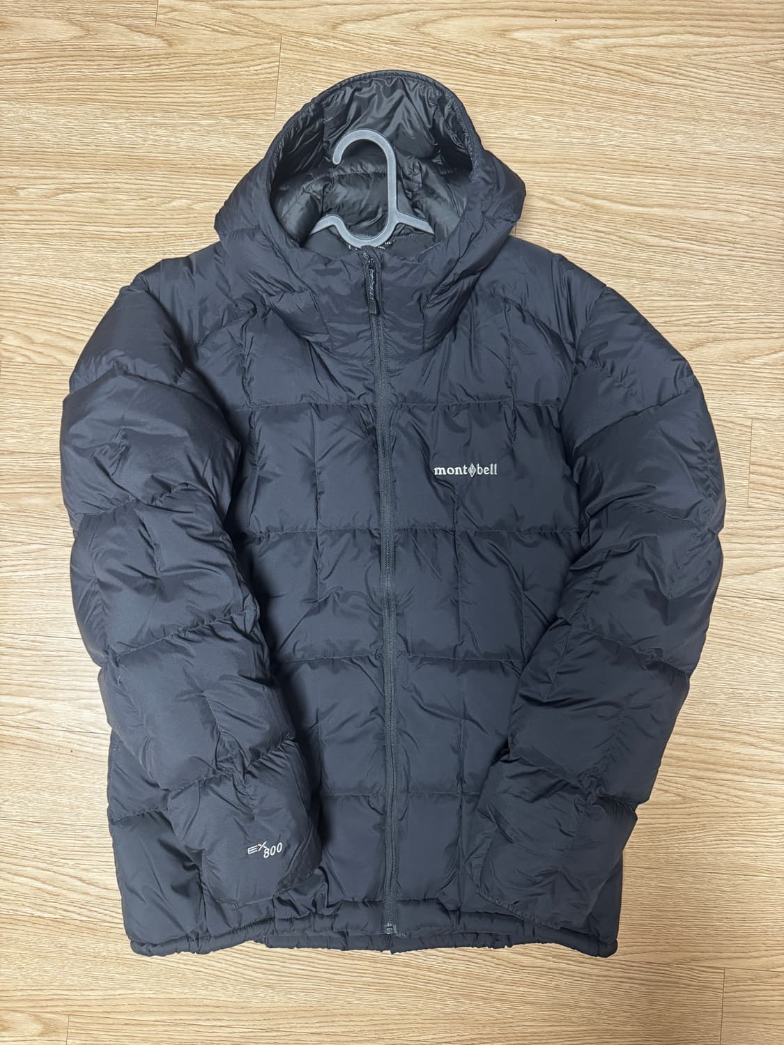 몽벨 네이지 경량패딩 상품이미지1