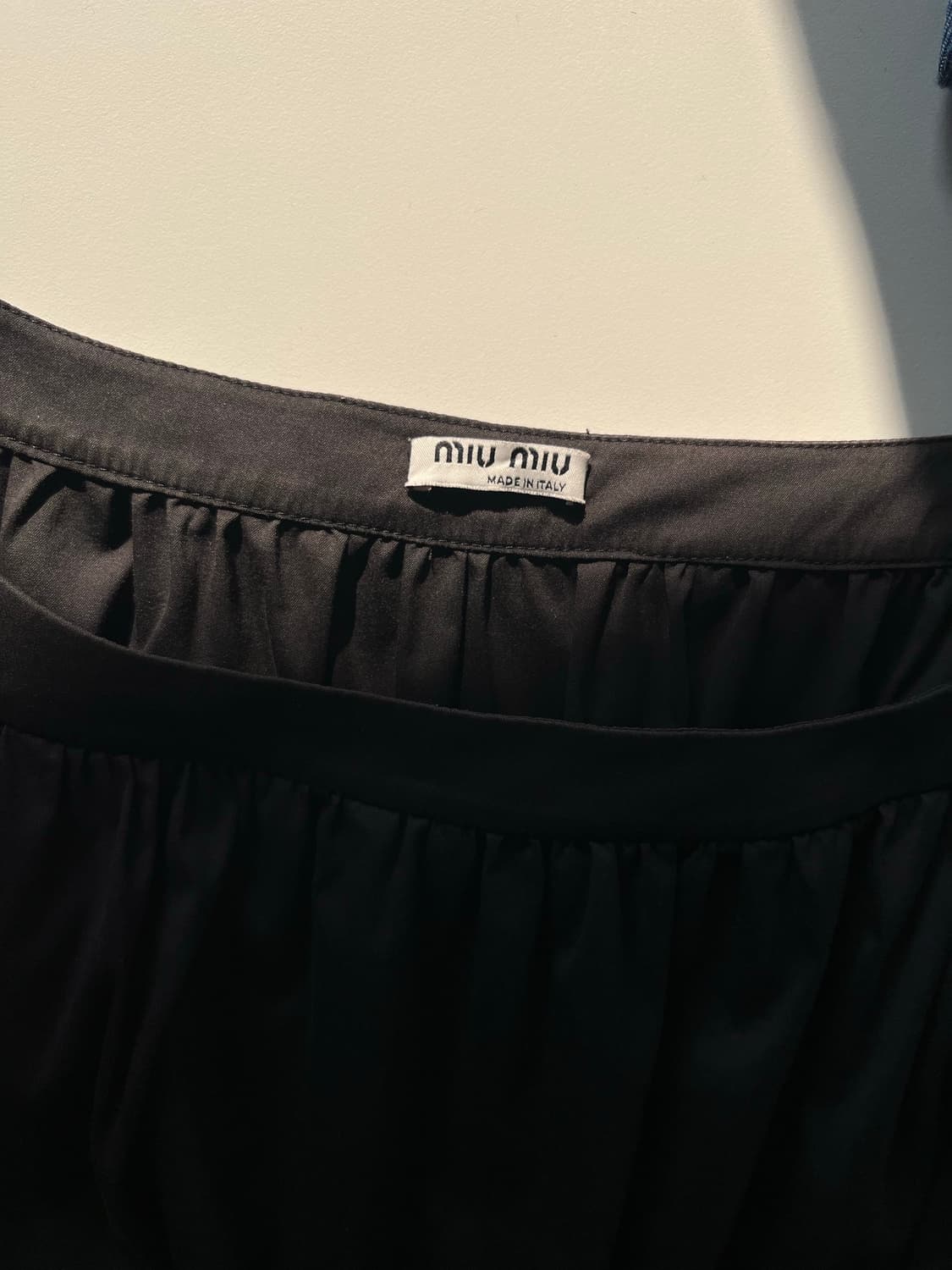 black simple blouse 상품이미지9