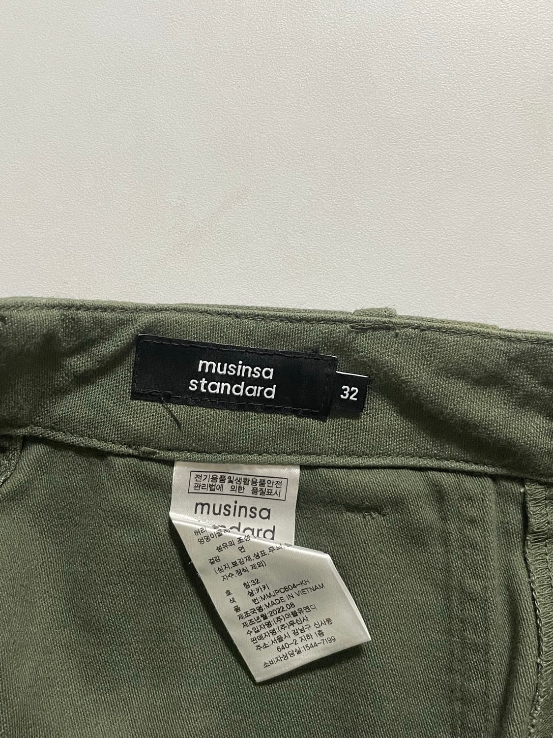 무신사 스탠다드 레플리카 퍼티그 팬츠 카키 / 32 상품이미지3