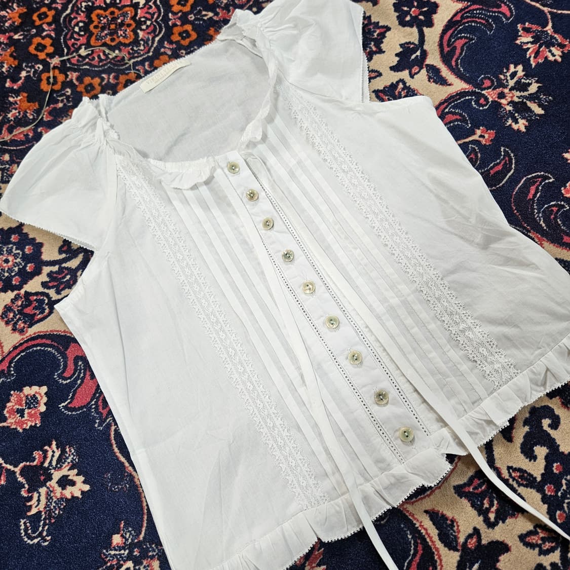 (새상품)비키니벤더 에리디아 레이스 프릴 셔츠 Free 상품이미지5