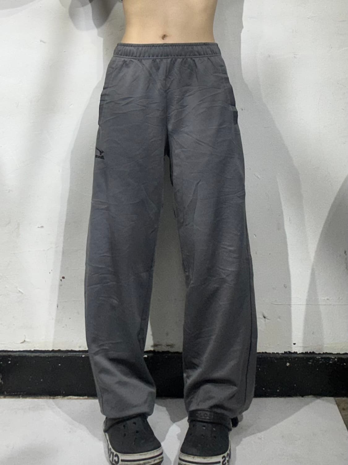 미즈노 차콜 와이드 사이드 라인 팬츠  상품이미지2