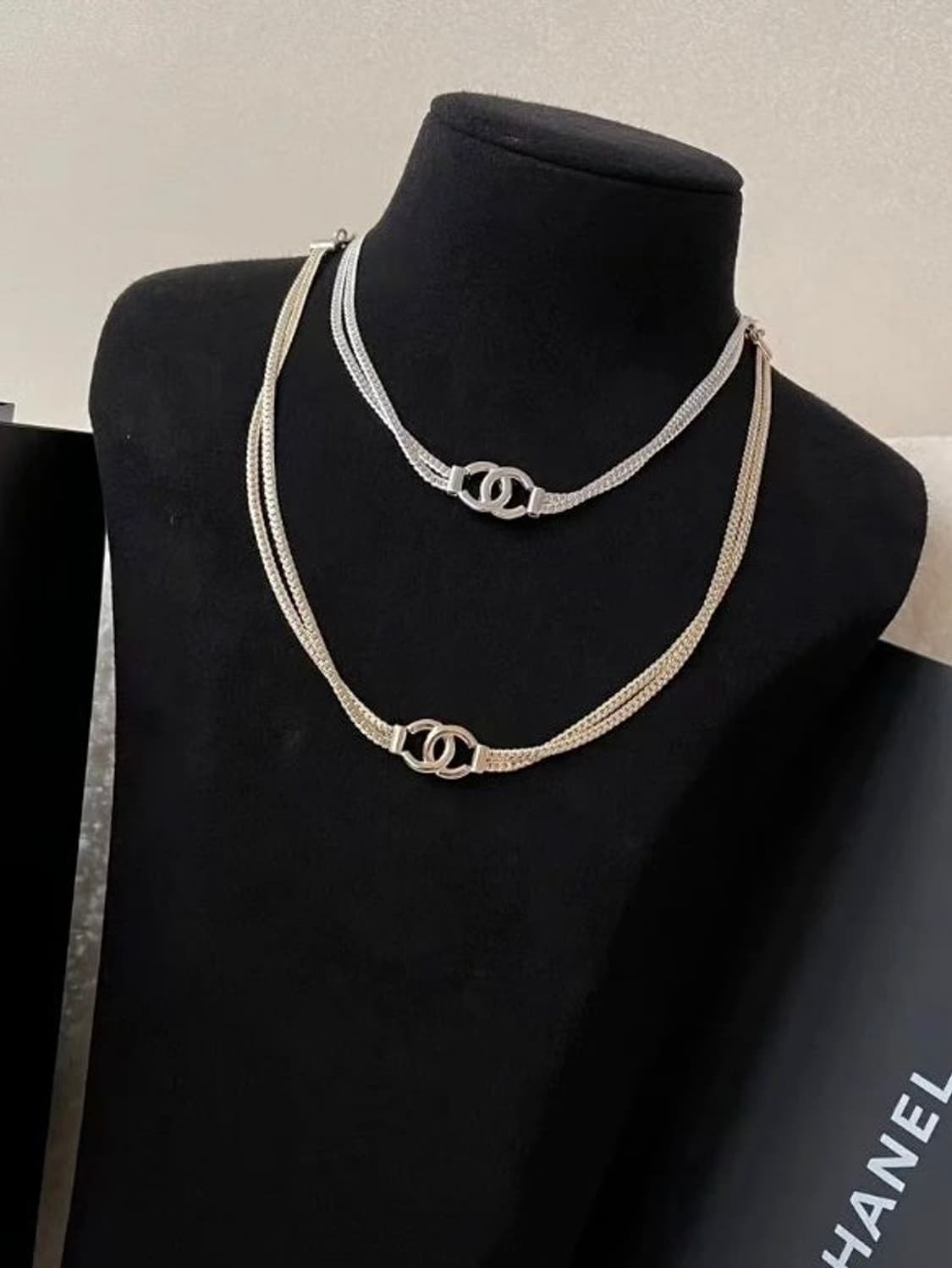 샤넬 정품 업사이클링 CC 초커 레이어드 목걸이 상품이미지5