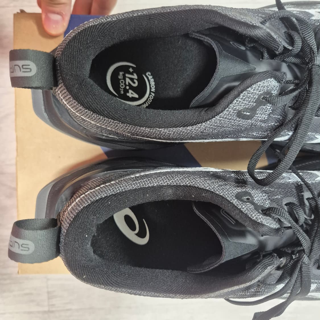 아식스 슈퍼블라스트2 블랙 색상 275사이즈 상품이미지5