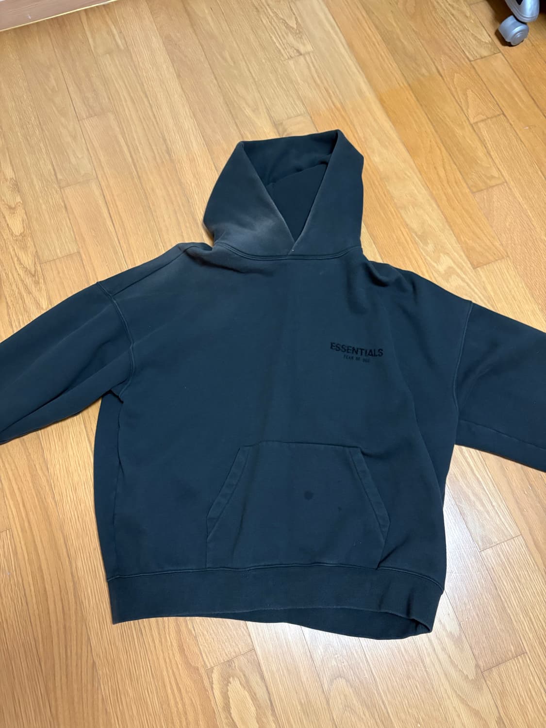 에센셜 후드티 상품이미지1