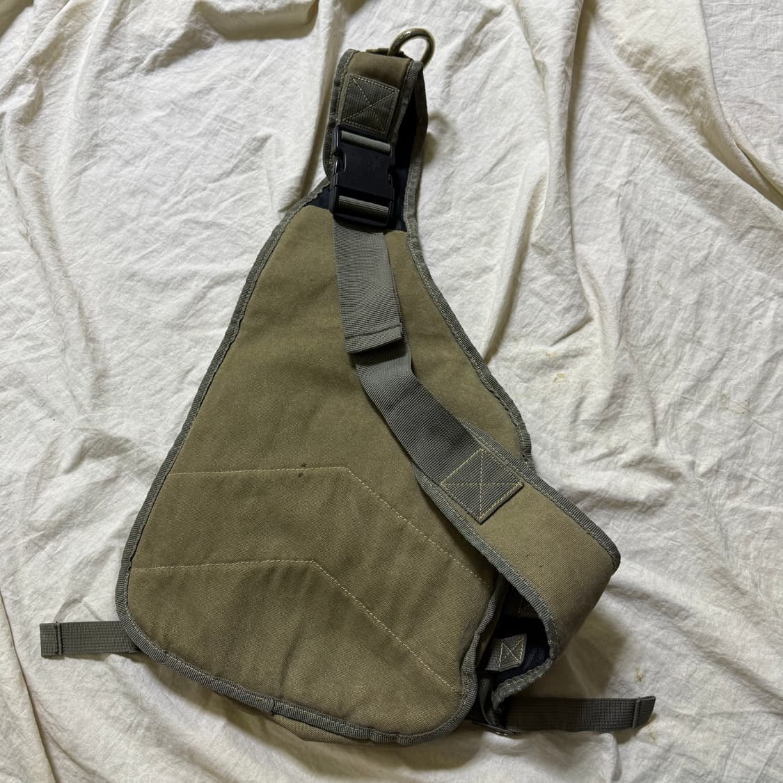 2000‘s 디젤 유틸리티 슬링백 상품이미지2