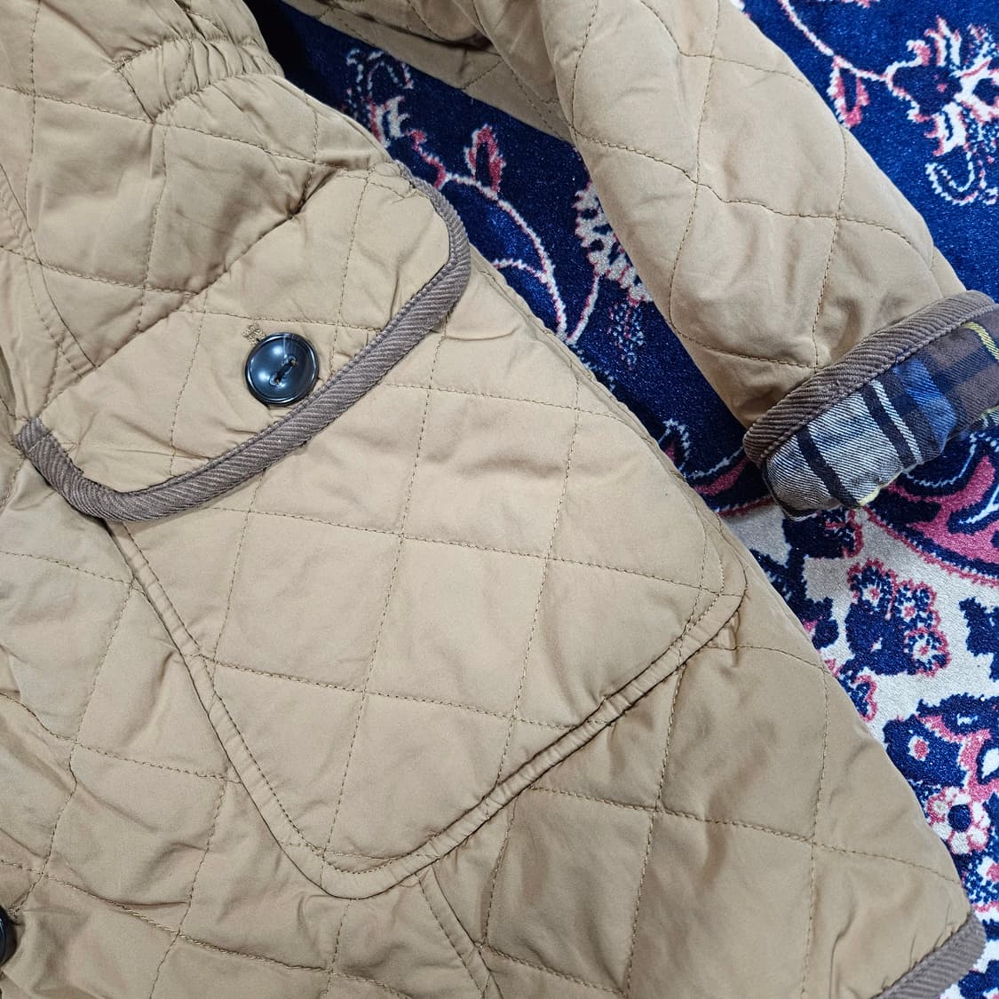 써스데이 아일랜드 퀄트 체크배색 후드 자켓  상품이미지3