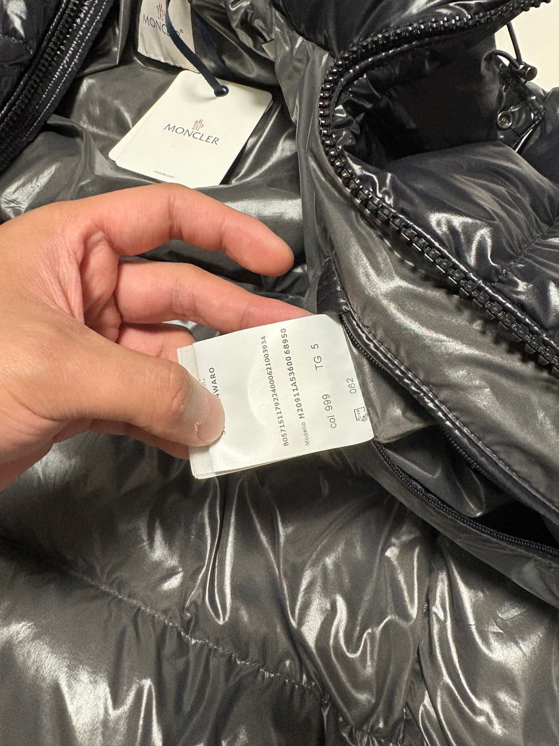 몽클레어 패딩 마야 새상품급 5사이즈 판매 상품이미지7