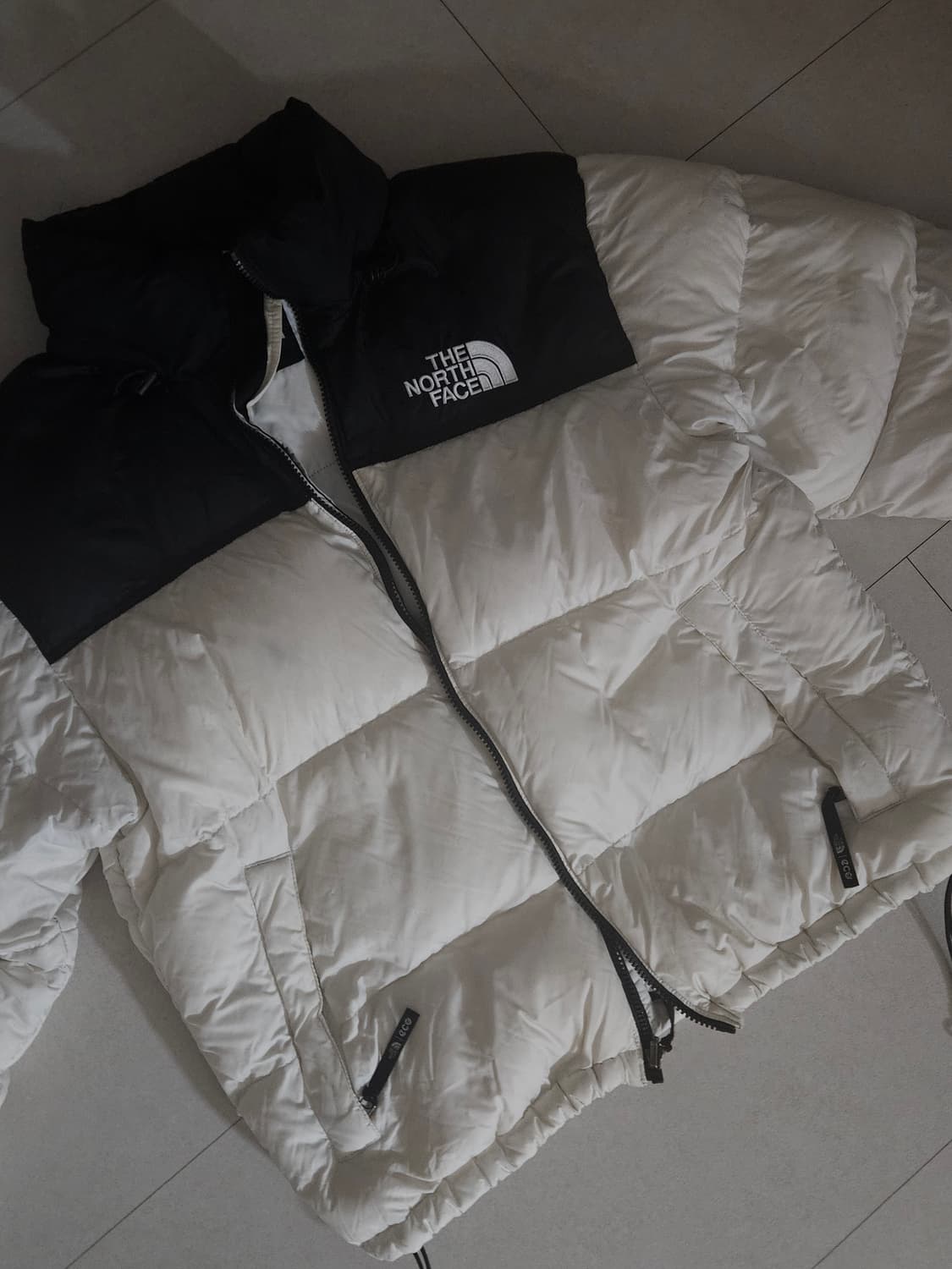 노스페이스 흰색 눕시 사이즈 l 상품이미지1