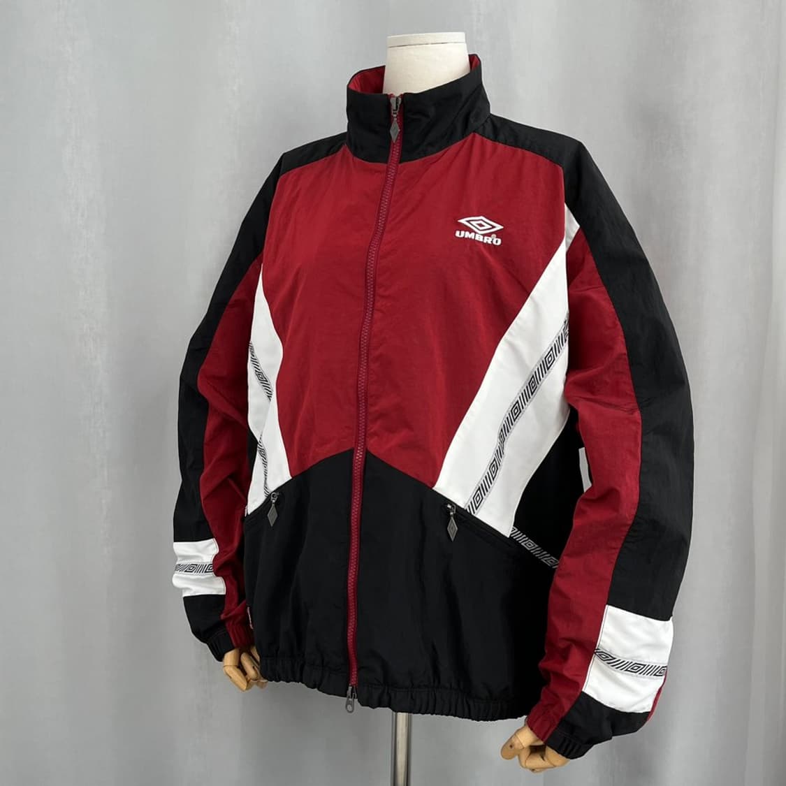 엄브로 노팅엄 바람막이/#3622 상품이미지2