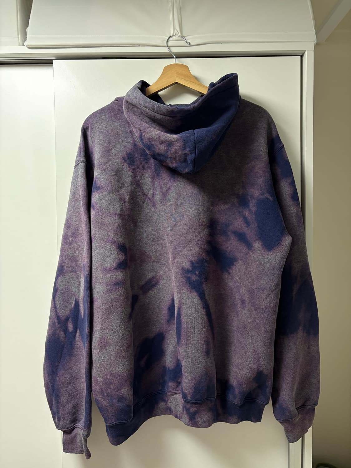 칼하트 타이다이 후드티 상품이미지2