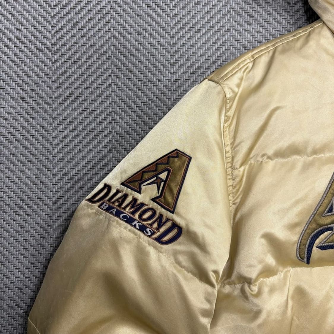 mlb 애리조나 다이아몬드 패딩점퍼 v1873 상품이미지5