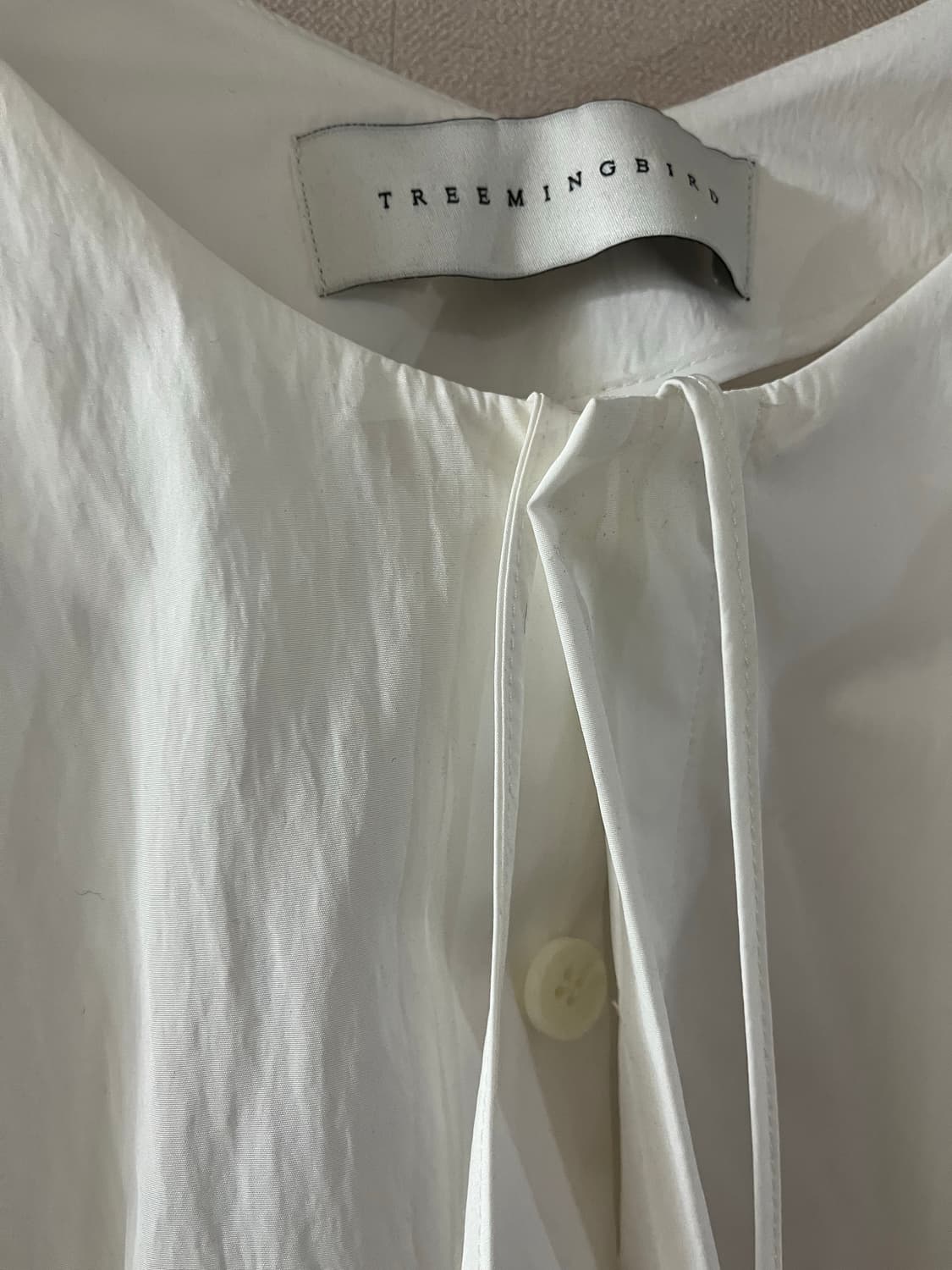 트리밍버드 네크라인스트랩블라우스(화이트) 상품이미지9