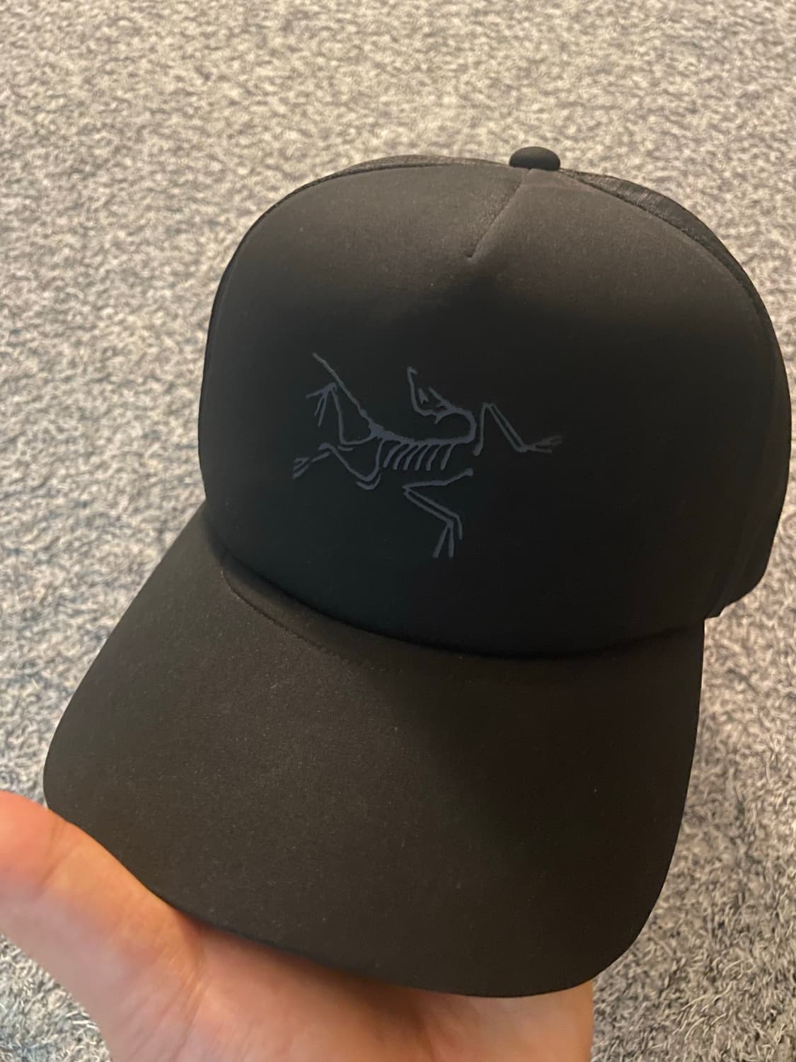 Arc'teryx Bird Curved Brim Trucker Hat  상품이미지1