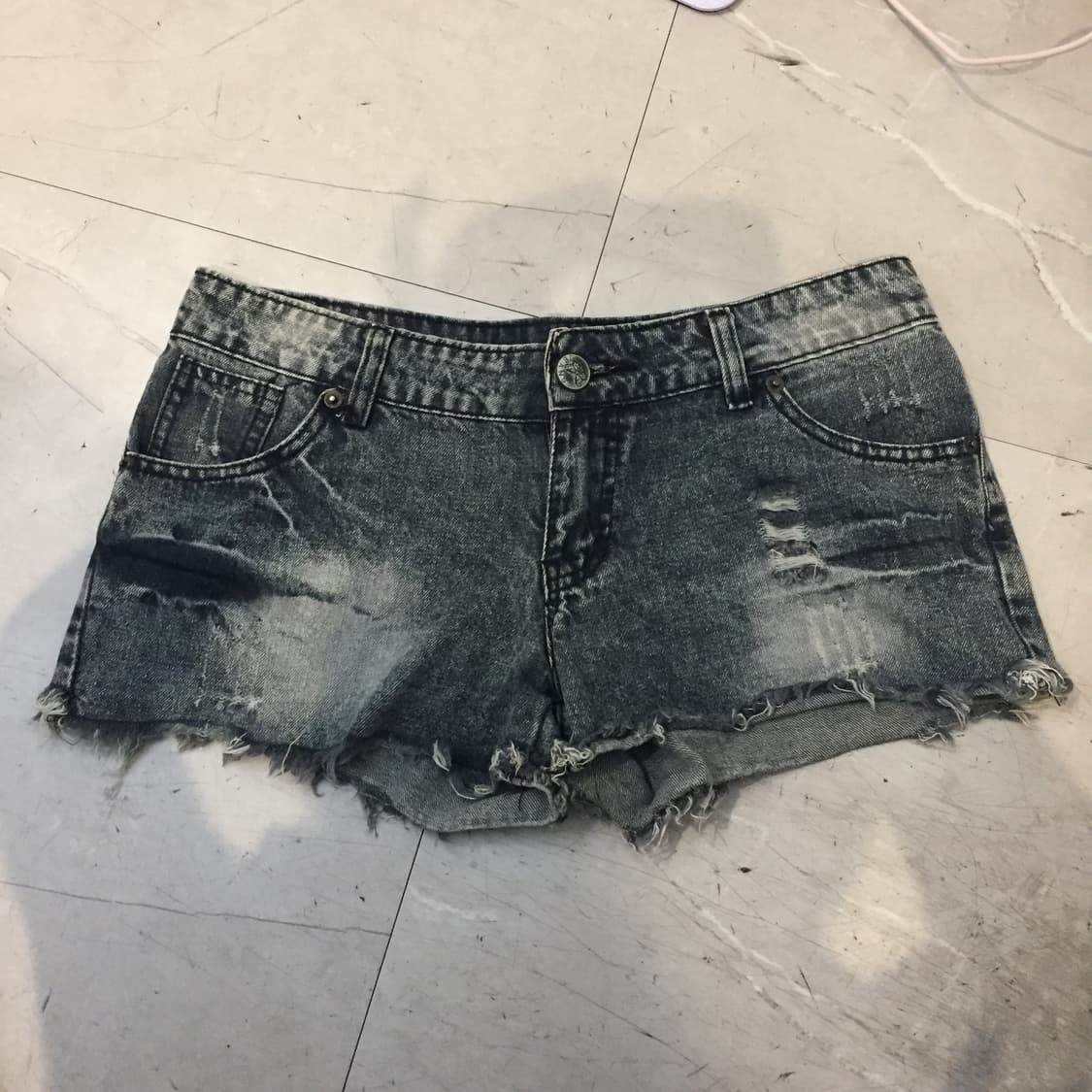 Vintage 갸루 펑크 워싱 데미지 로우 초미니 핫팬츠 상품이미지2