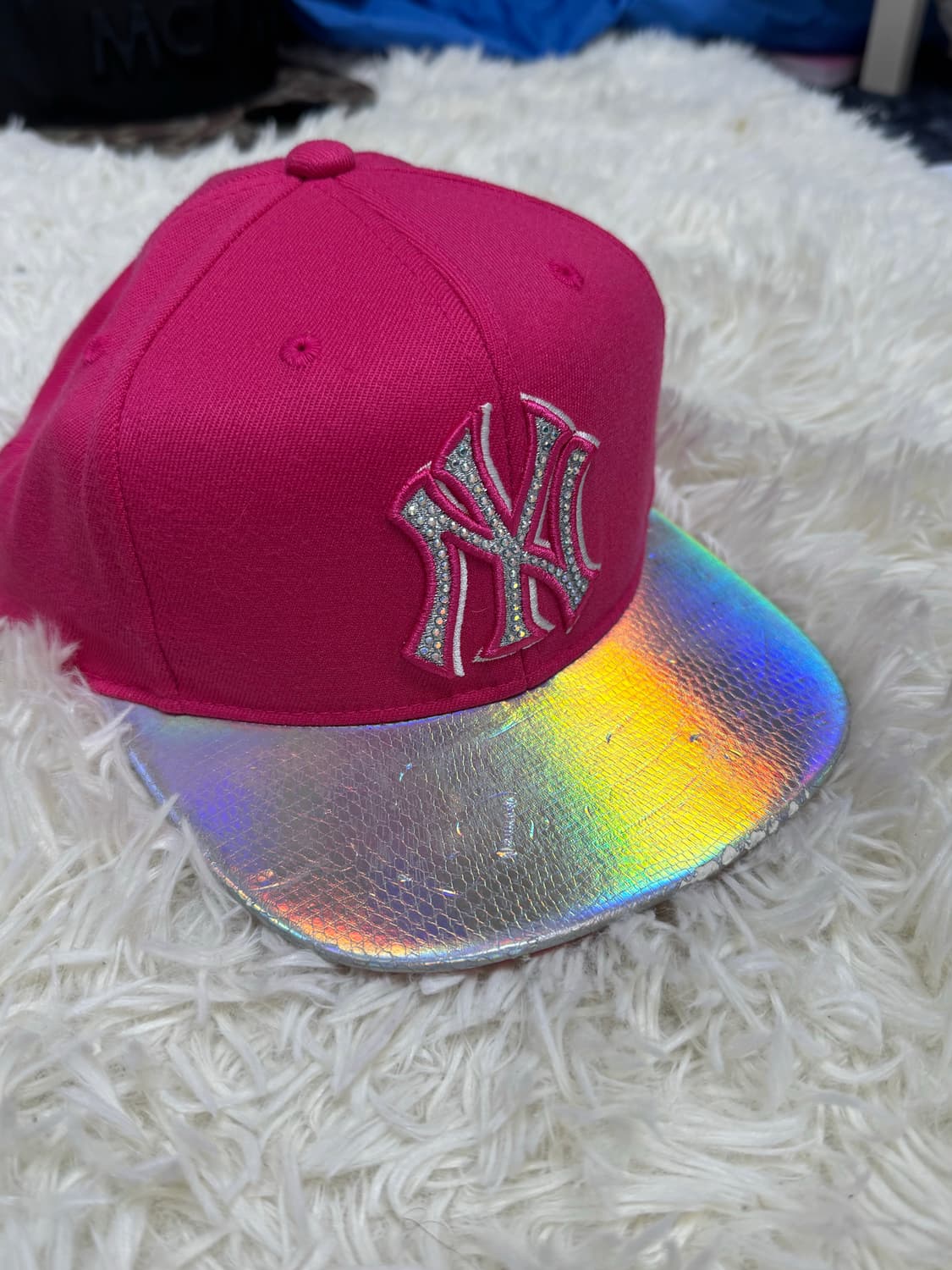 MLB 갸루 큐빅핑크스냅백 상품이미지1