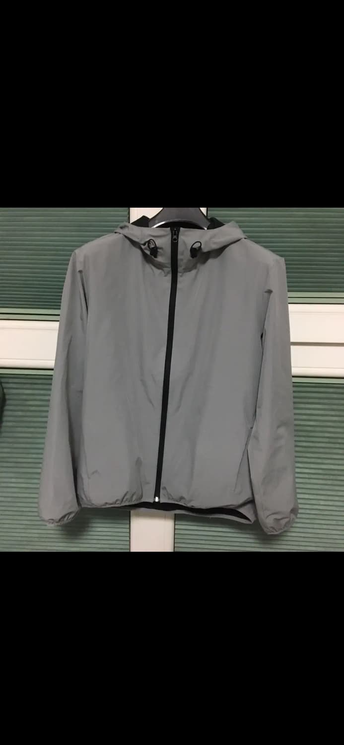 유니클로 gu 바람막이 상품이미지1