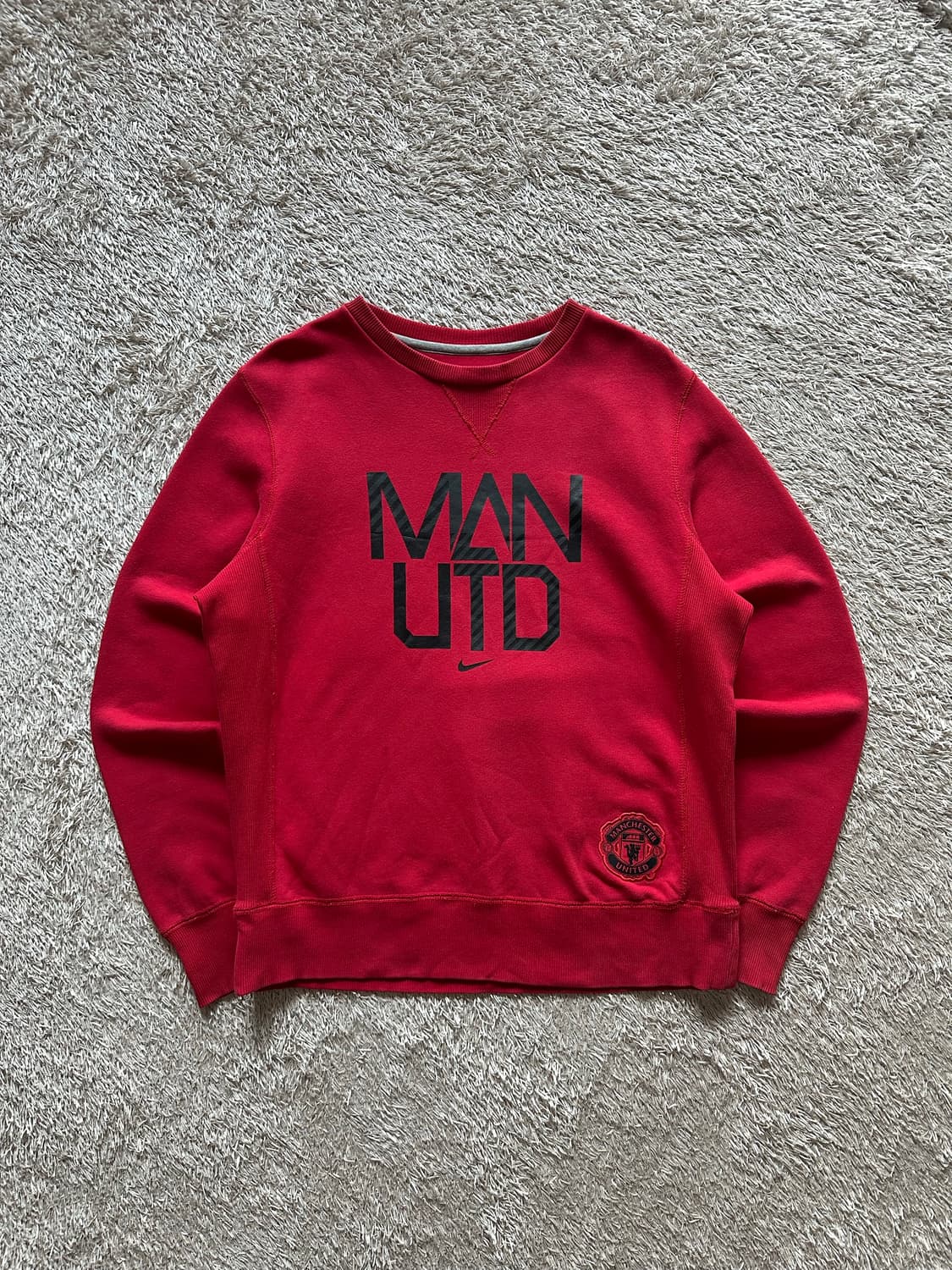 나이키 NIKE 맨체스터 유나이티드 맨투맨 레드 상품이미지1